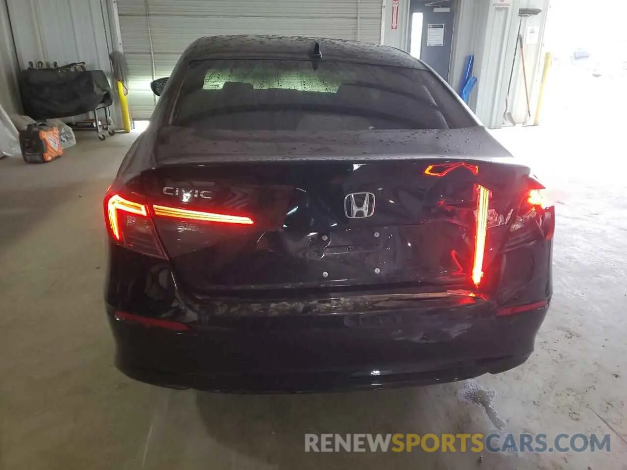 6 Photograph of a damaged car 2HGFE2F29SH527566 HONDA CIVIC 2025