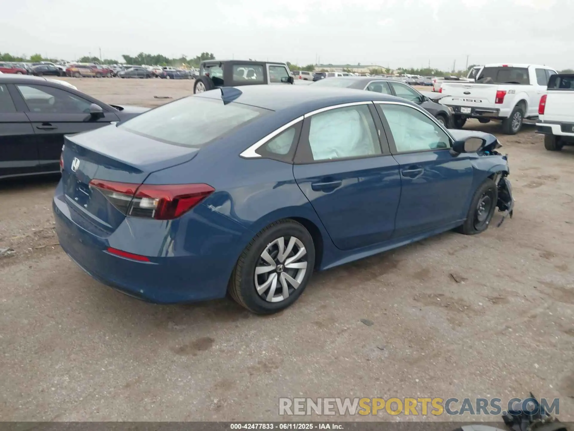 4 Photograph of a damaged car 2HGFE2F29SH591252 HONDA CIVIC 2025
