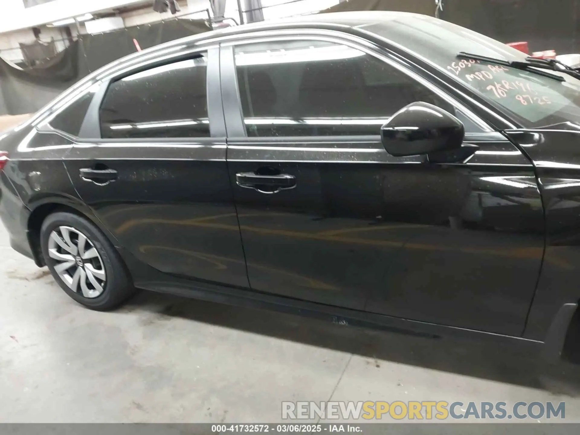 12 Photograph of a damaged car 2HGFE2F2XSH568725 HONDA CIVIC 2025