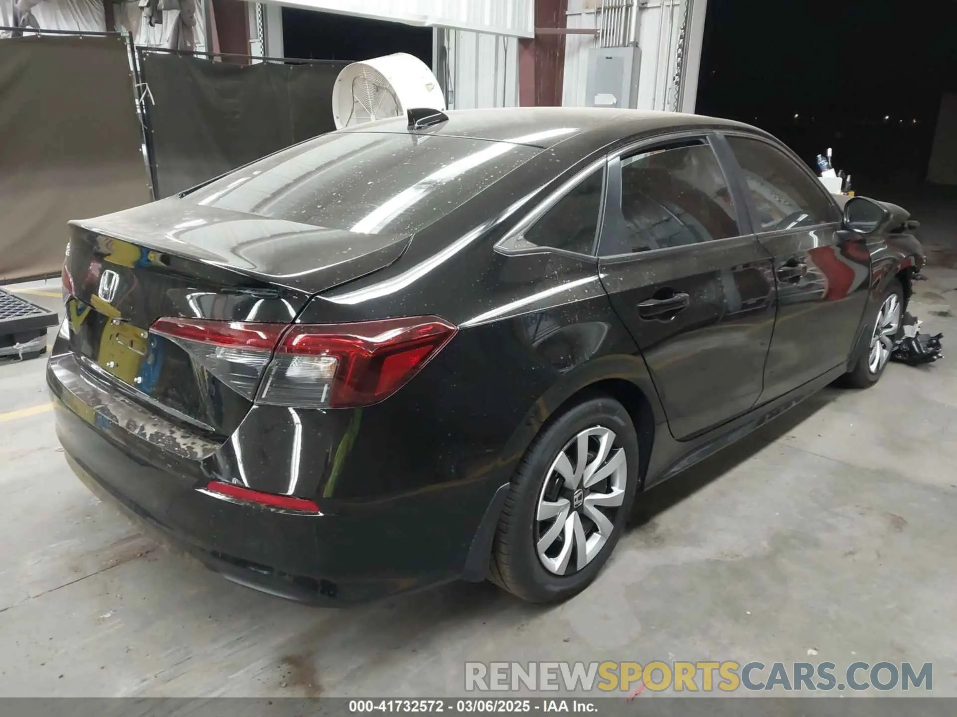 4 Photograph of a damaged car 2HGFE2F2XSH568725 HONDA CIVIC 2025