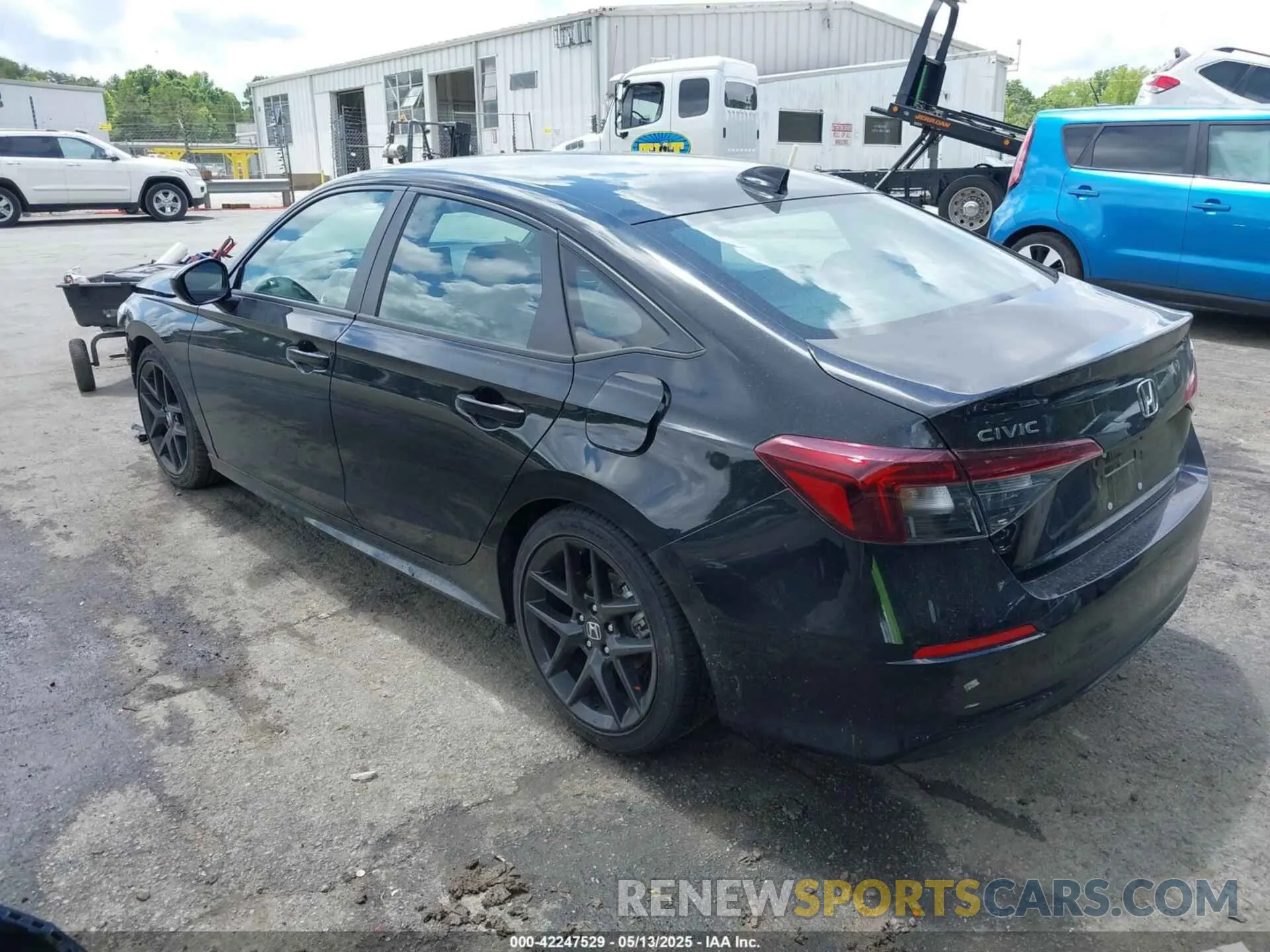 3 Photograph of a damaged car 2HGFE2F50SH509578 HONDA CIVIC 2025