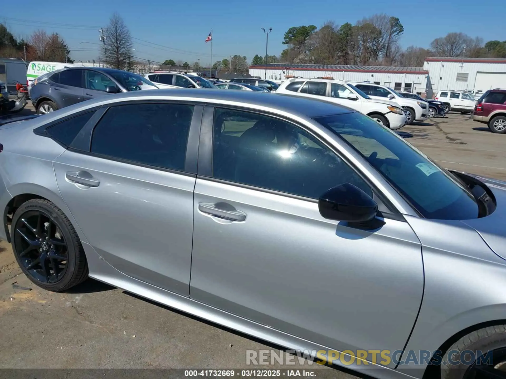 14 Photograph of a damaged car 2HGFE2F50SH532844 HONDA CIVIC 2025