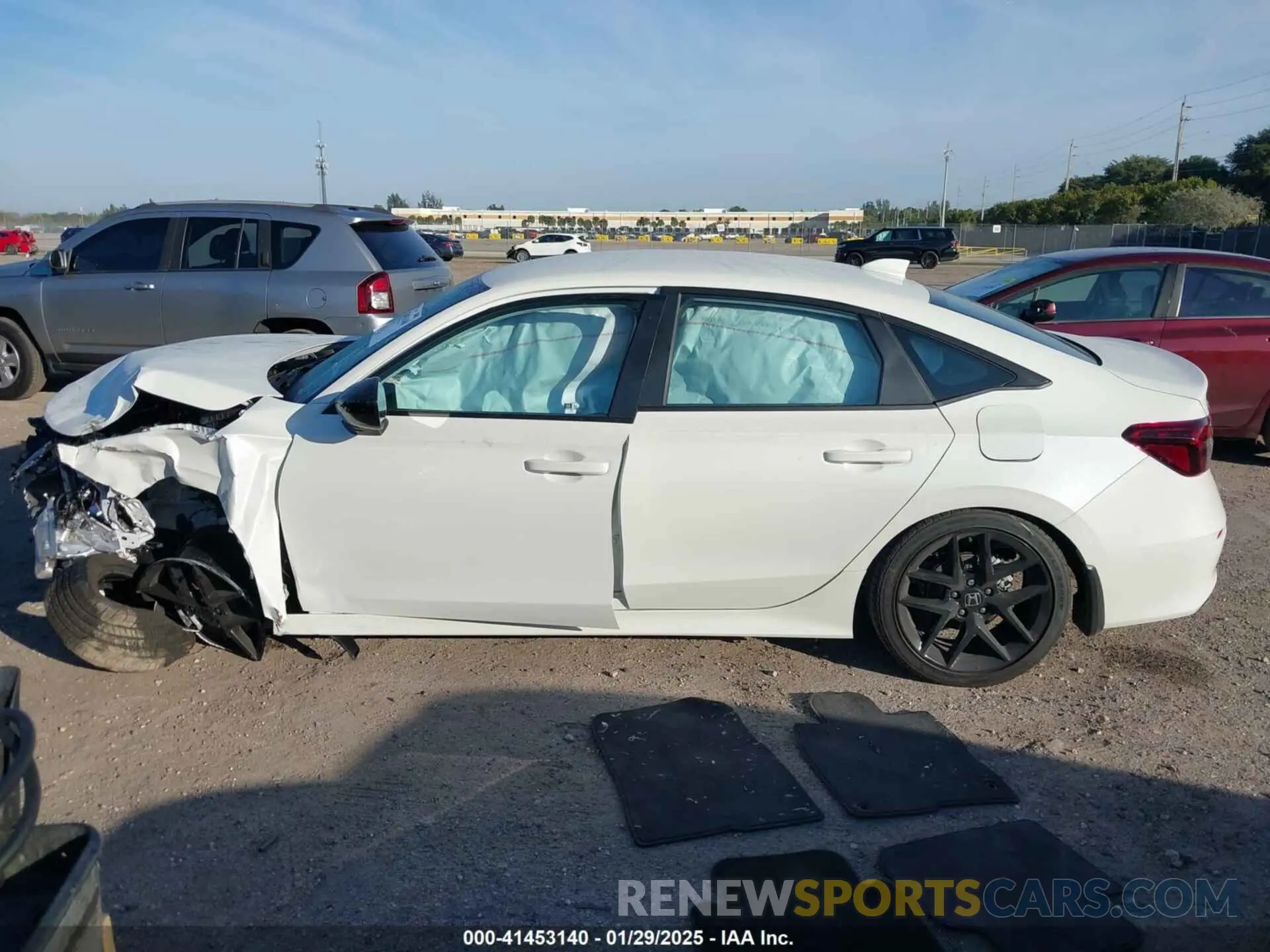 14 Photograph of a damaged car 2HGFE2F50SH550180 HONDA CIVIC 2025