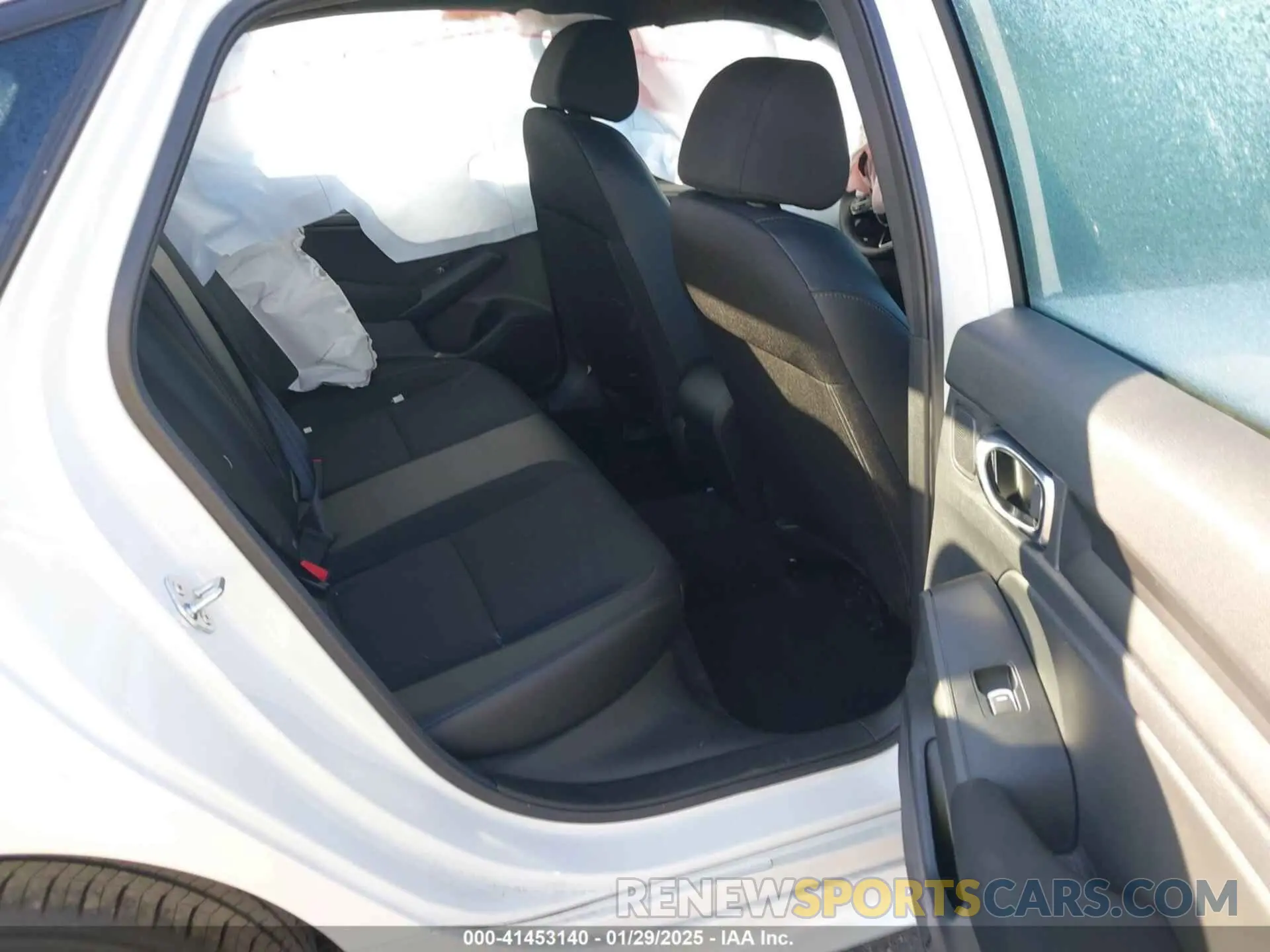 8 Photograph of a damaged car 2HGFE2F50SH550180 HONDA CIVIC 2025