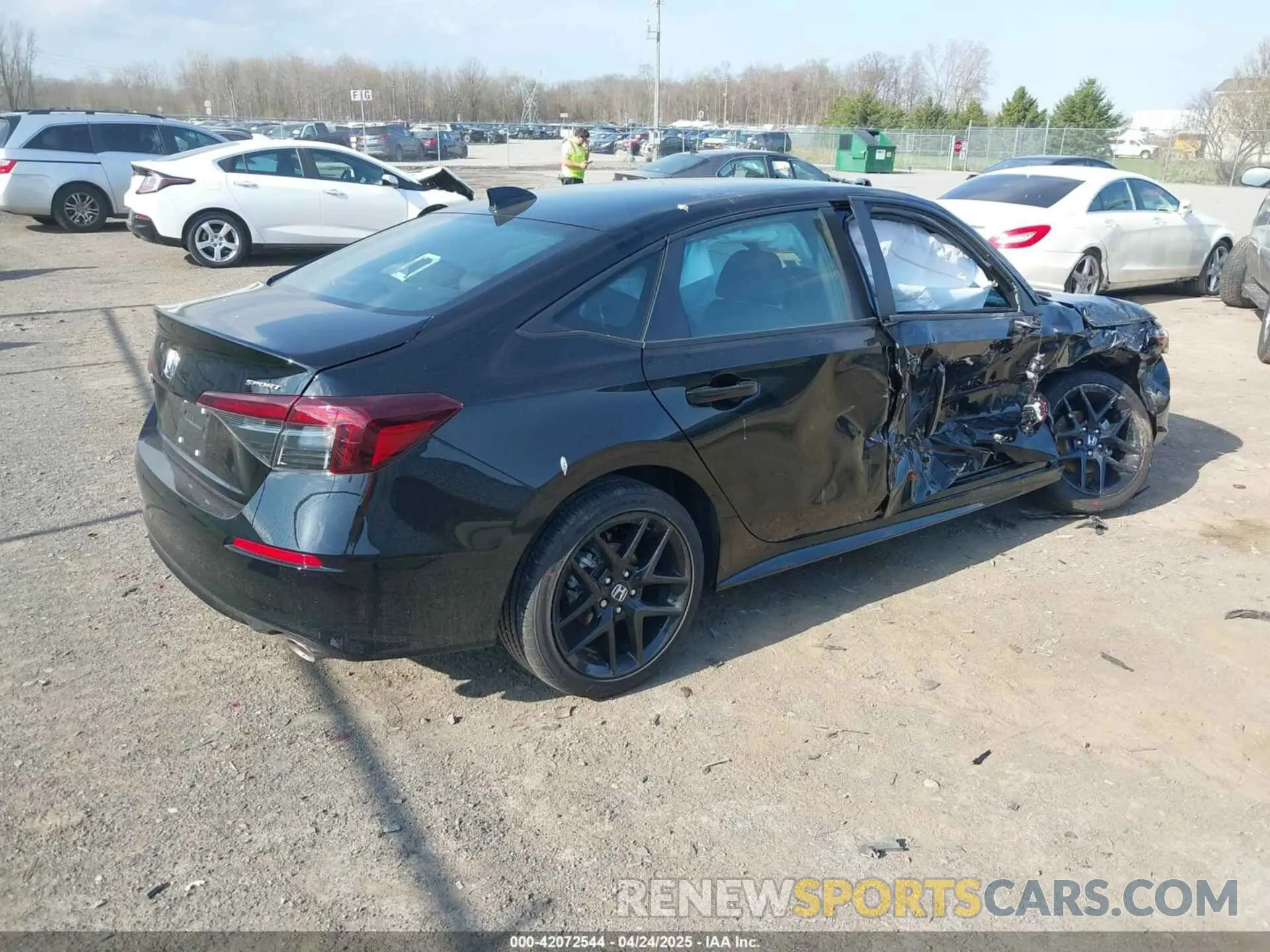 4 Photograph of a damaged car 2HGFE2F50SH566900 HONDA CIVIC 2025