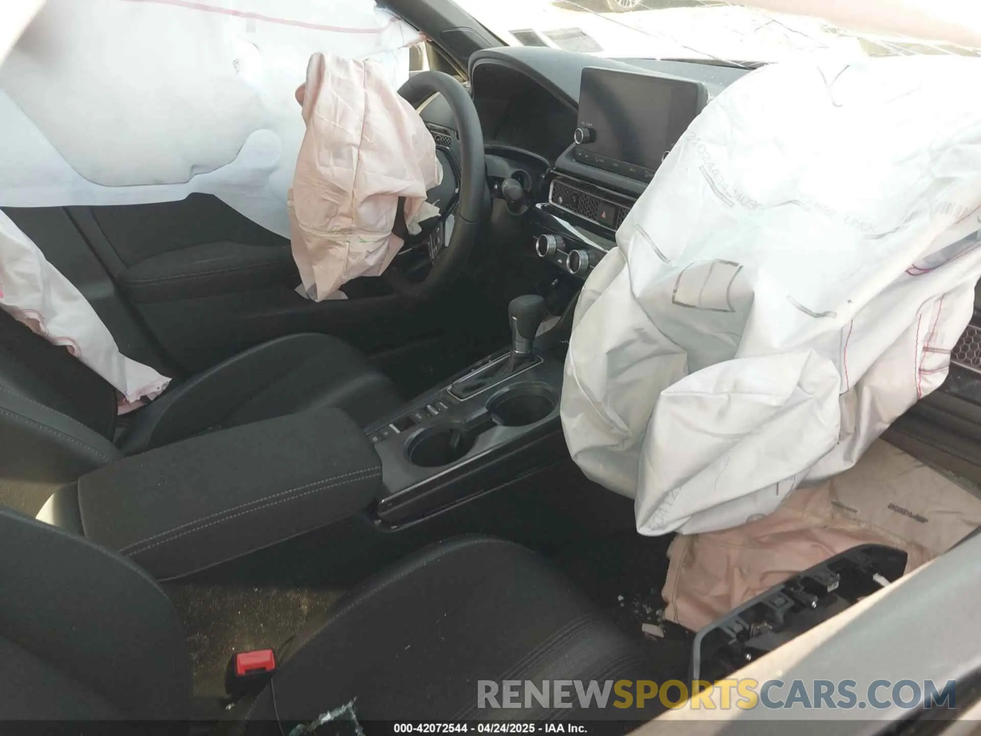 5 Photograph of a damaged car 2HGFE2F50SH566900 HONDA CIVIC 2025