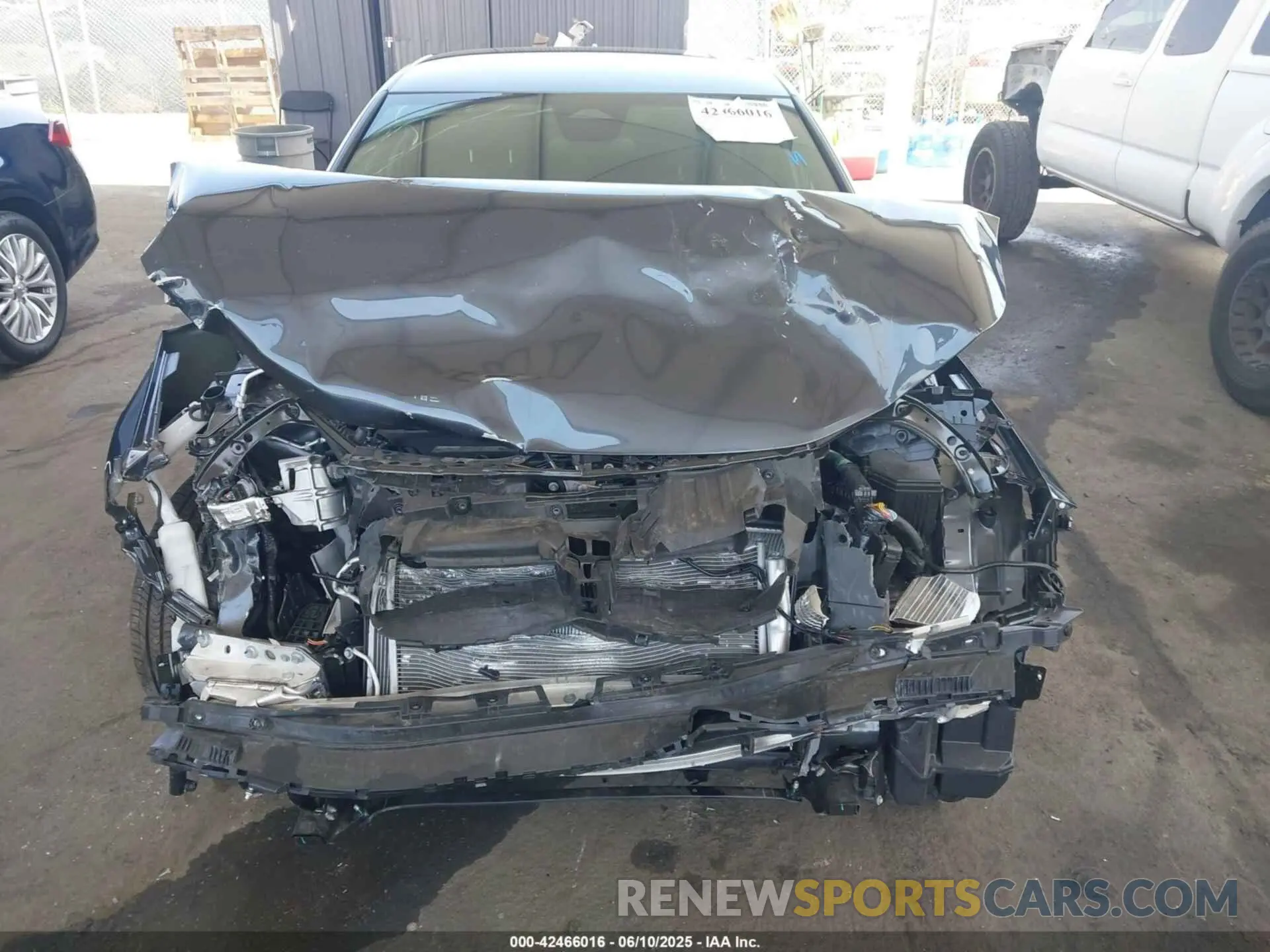 11 Photograph of a damaged car 2HGFE2F50SH581882 HONDA CIVIC 2025