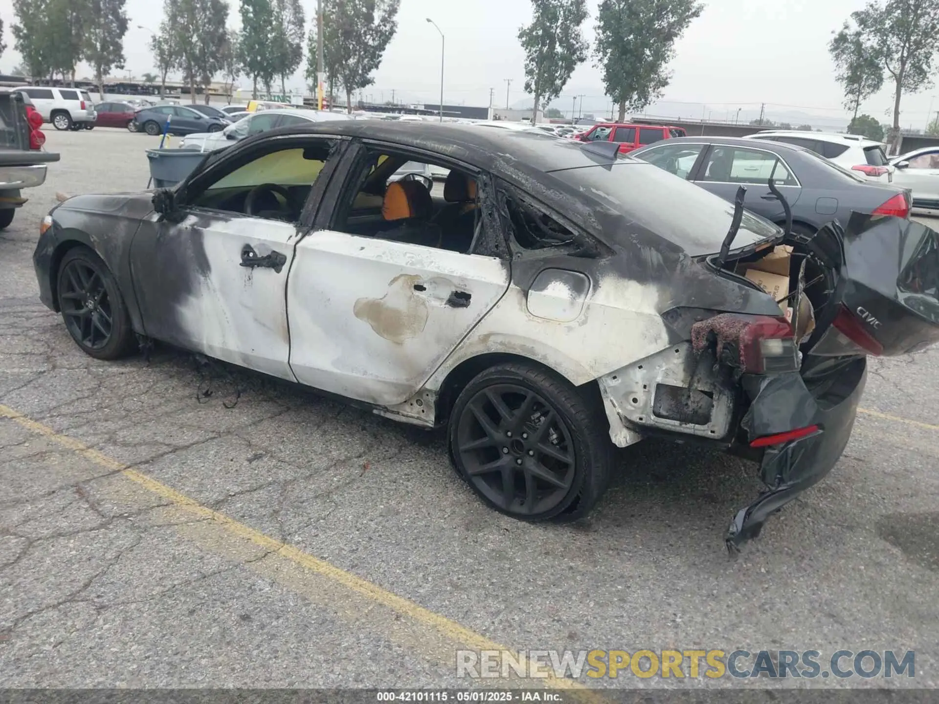 3 Photograph of a damaged car 2HGFE2F51SH528124 HONDA CIVIC 2025