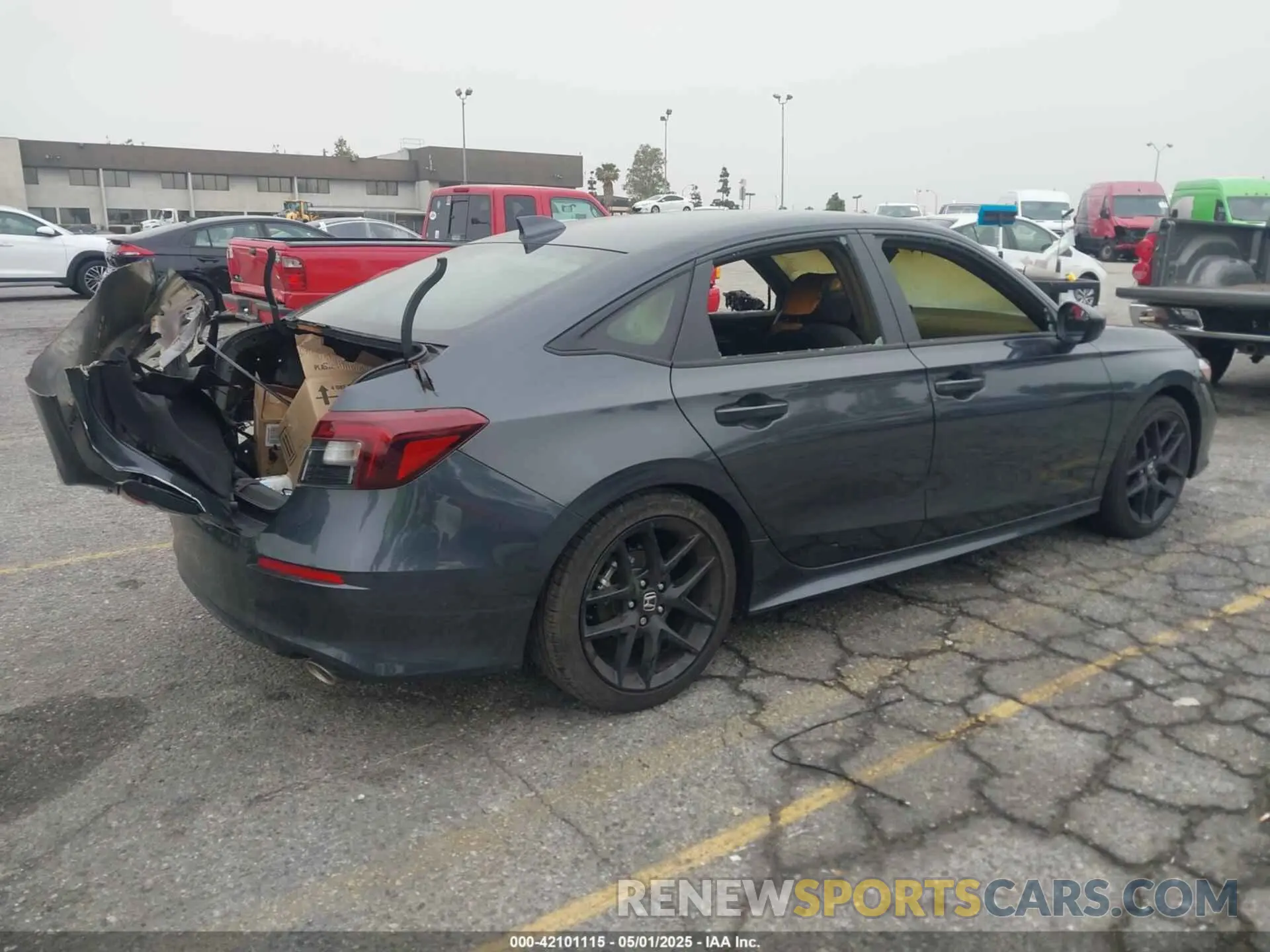 4 Photograph of a damaged car 2HGFE2F51SH528124 HONDA CIVIC 2025