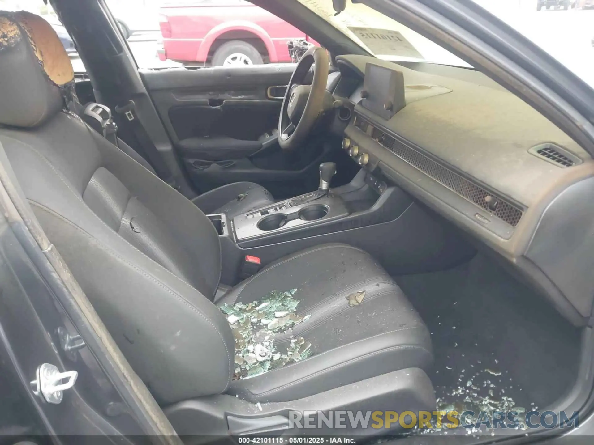 5 Photograph of a damaged car 2HGFE2F51SH528124 HONDA CIVIC 2025