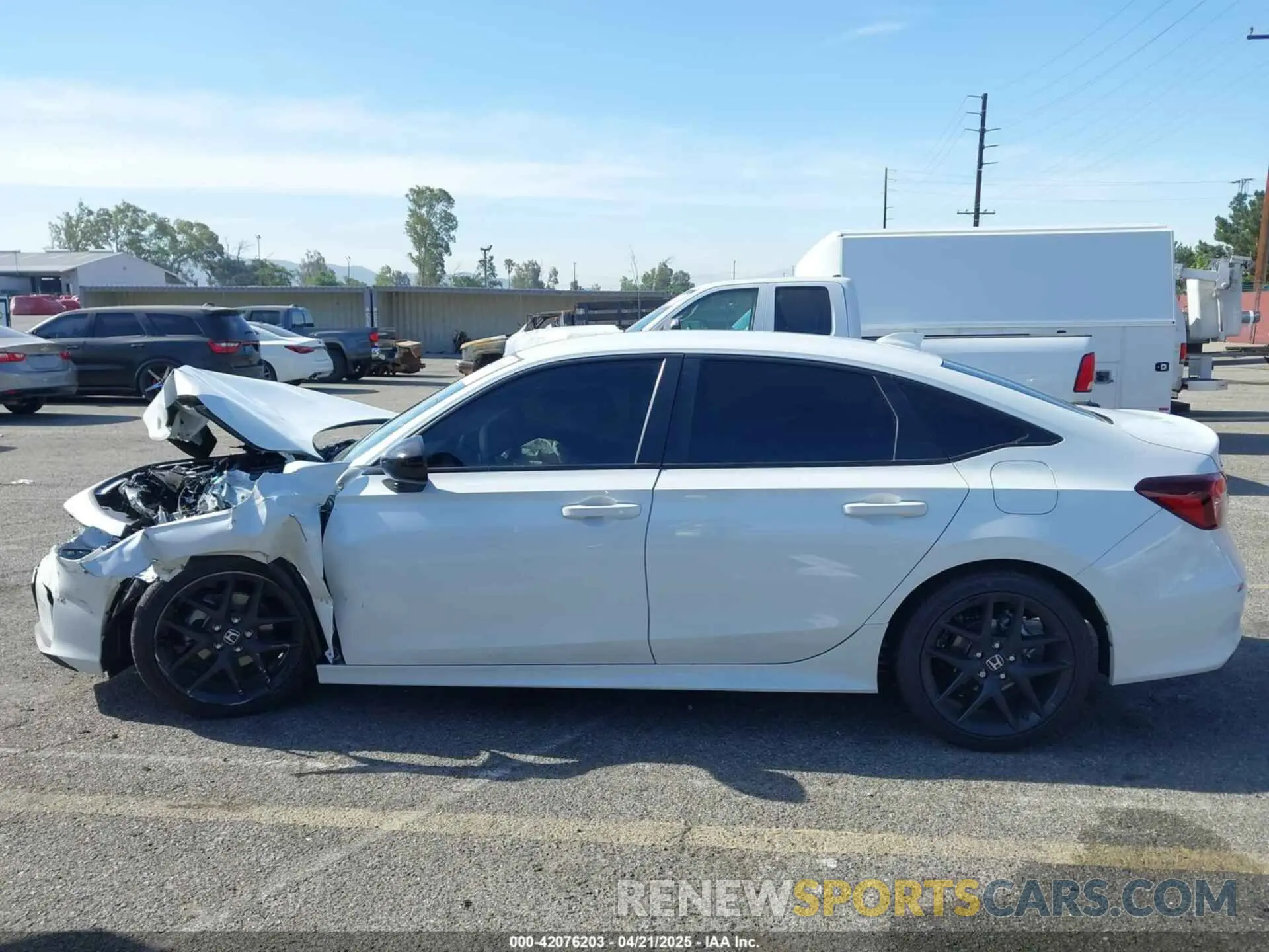 13 Photograph of a damaged car 2HGFE2F52SH576361 HONDA CIVIC 2025