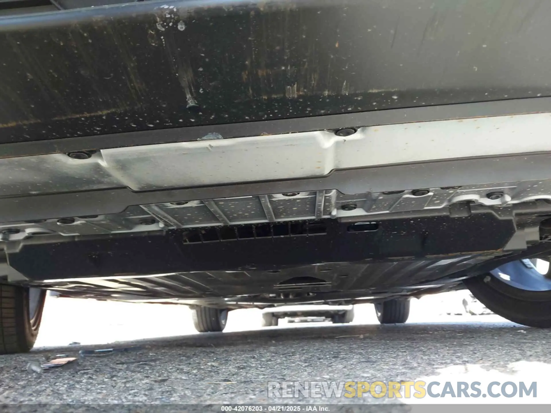 19 Photograph of a damaged car 2HGFE2F52SH576361 HONDA CIVIC 2025