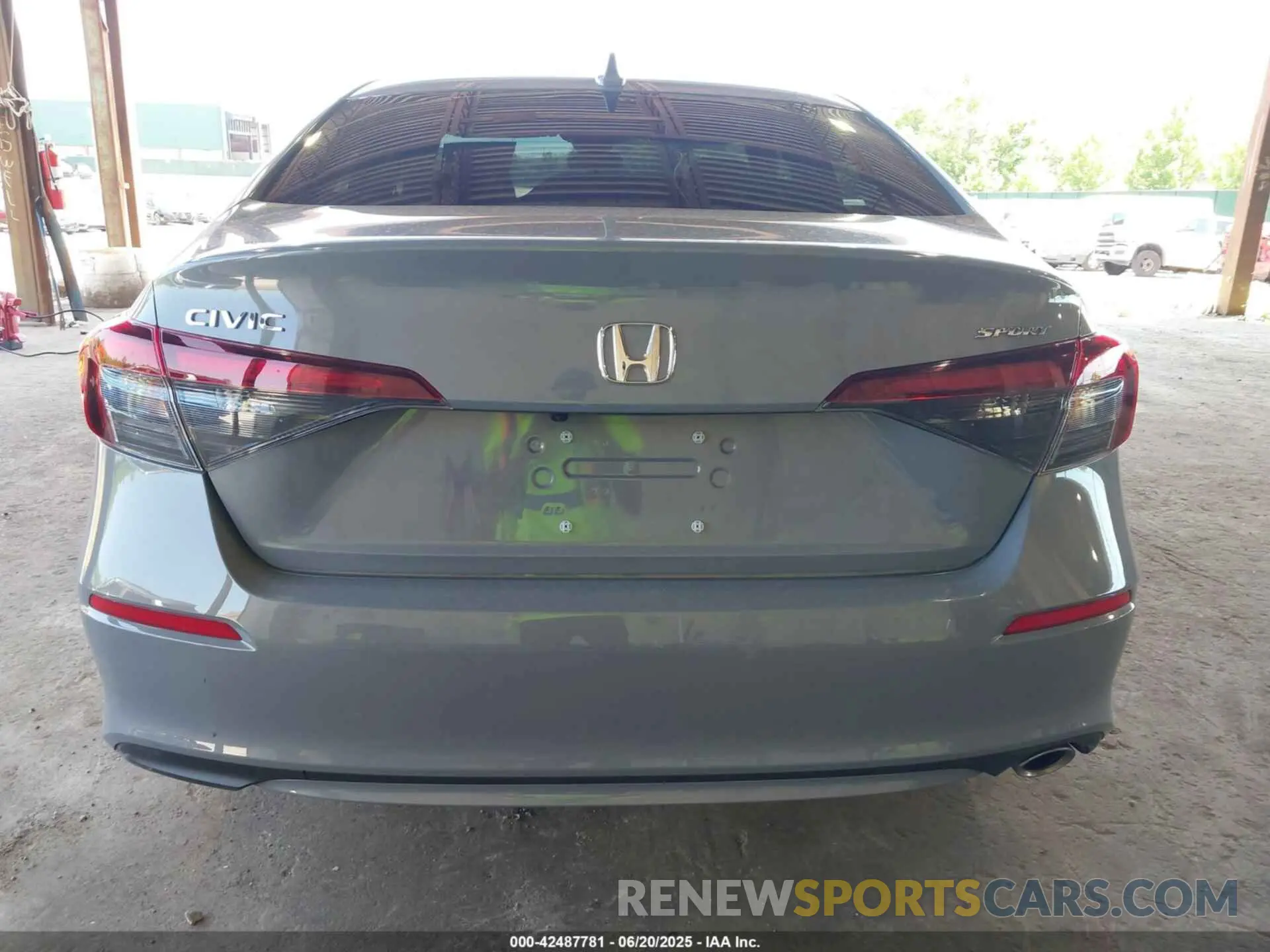 17 Photograph of a damaged car 2HGFE2F52SH580426 HONDA CIVIC 2025