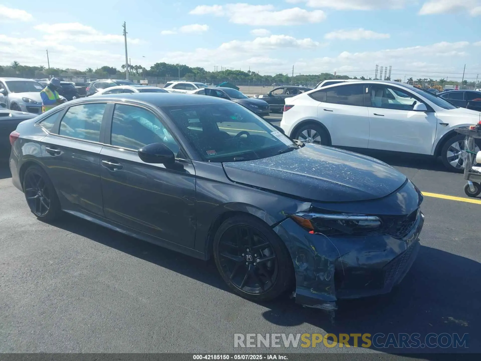 1 Photograph of a damaged car 2HGFE2F53SH501930 HONDA CIVIC 2025