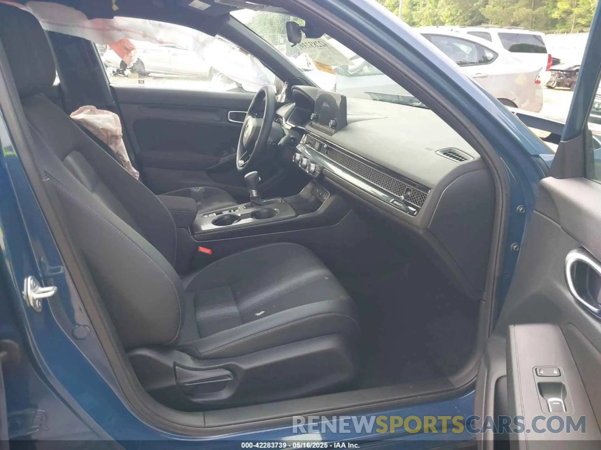 5 Photograph of a damaged car 2HGFE2F53SH525497 HONDA CIVIC 2025