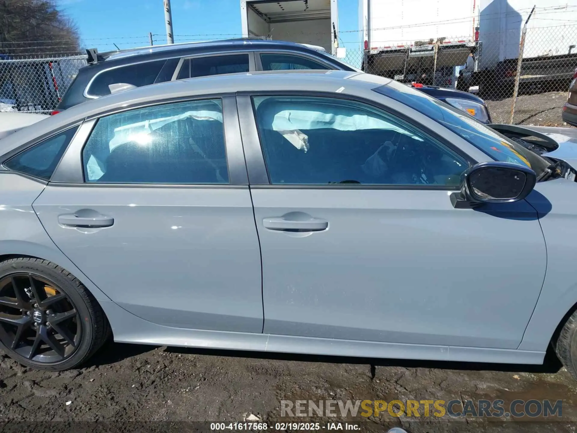 13 Photograph of a damaged car 2HGFE2F54SH536525 HONDA CIVIC 2025