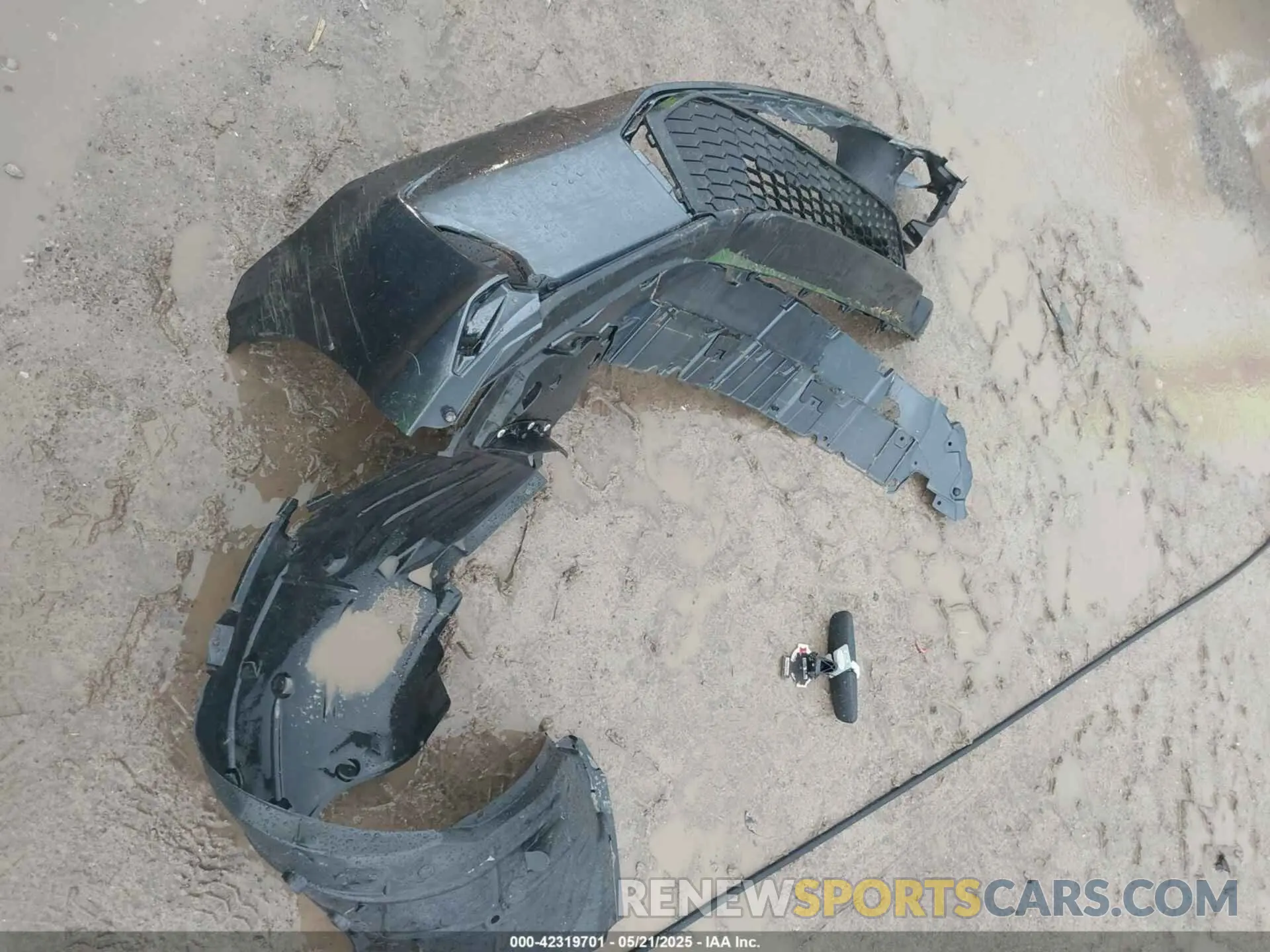 12 Photograph of a damaged car 2HGFE2F54SH574868 HONDA CIVIC 2025