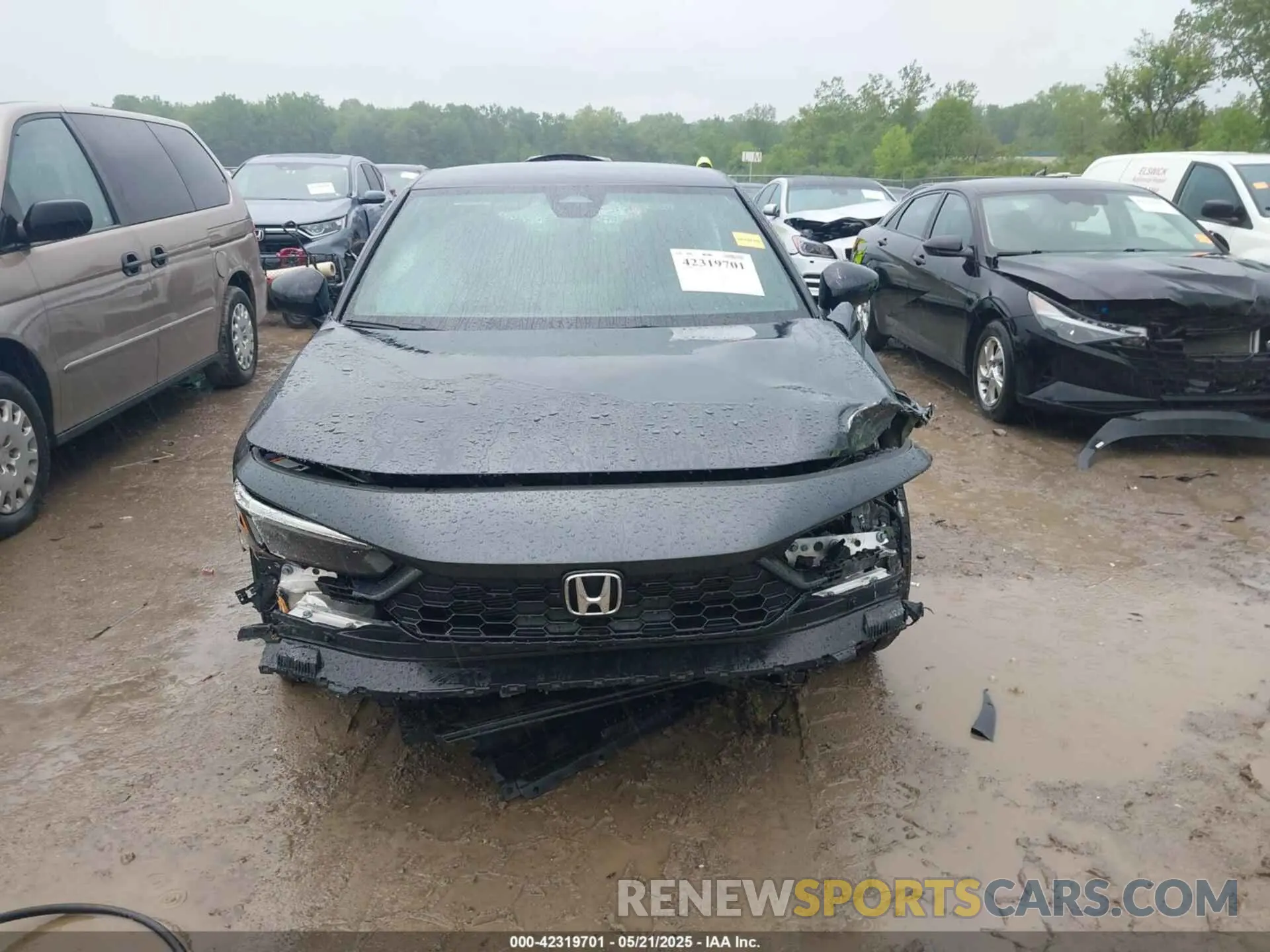 13 Photograph of a damaged car 2HGFE2F54SH574868 HONDA CIVIC 2025