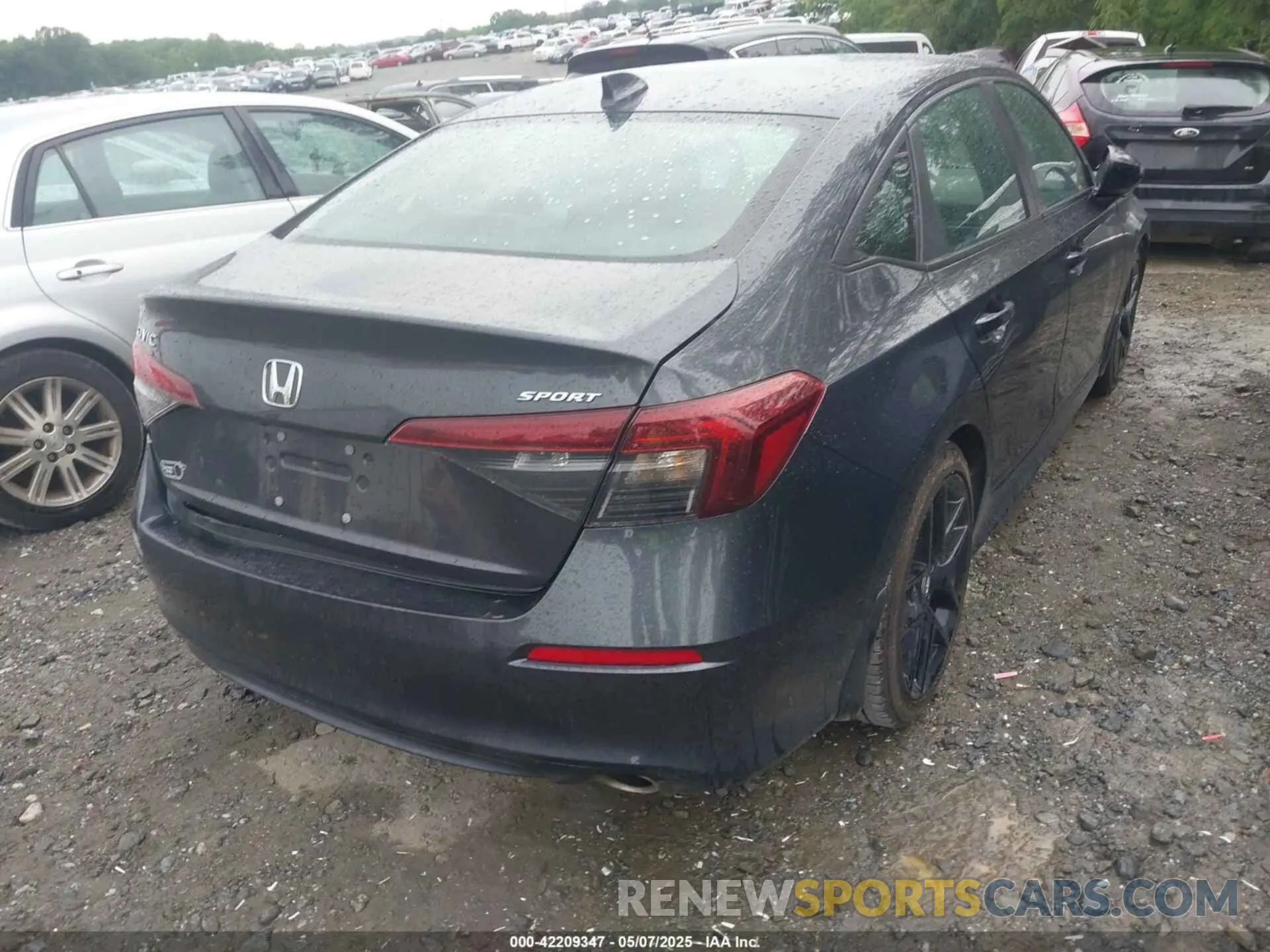 4 Photograph of a damaged car 2HGFE2F55SH518258 HONDA CIVIC 2025