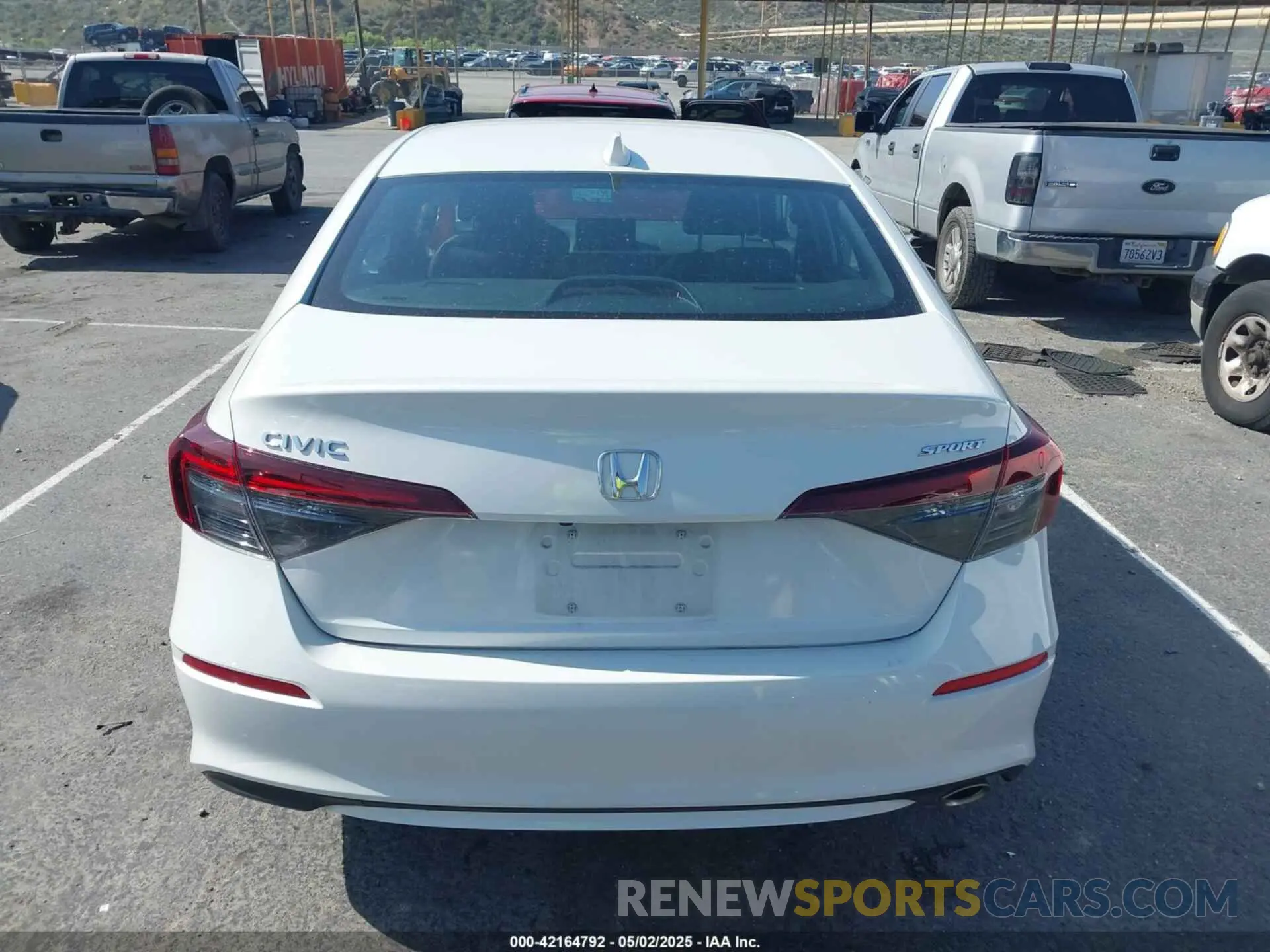16 Photograph of a damaged car 2HGFE2F55SH522570 HONDA CIVIC 2025