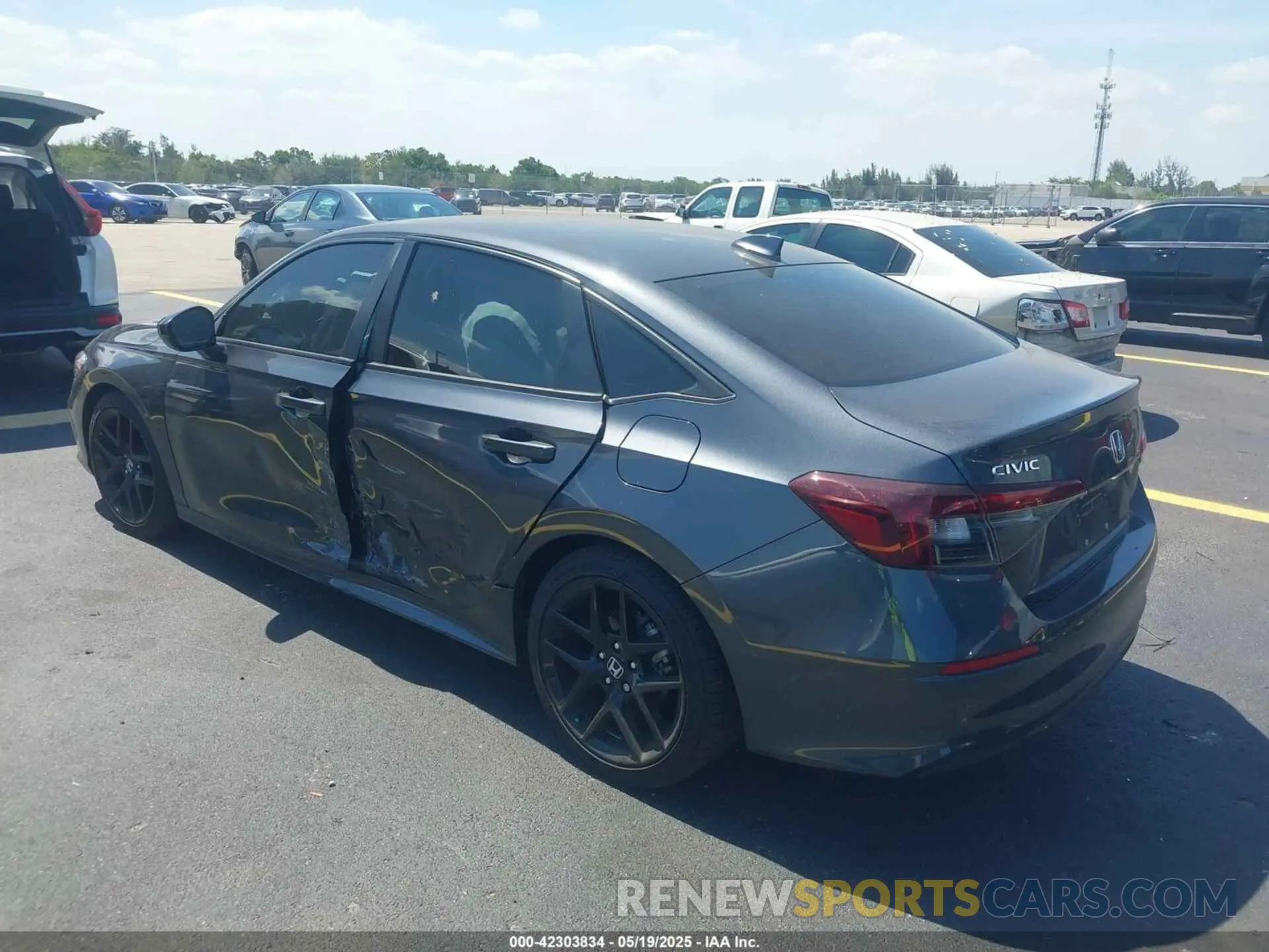3 Photograph of a damaged car 2HGFE2F56SH514767 HONDA CIVIC 2025