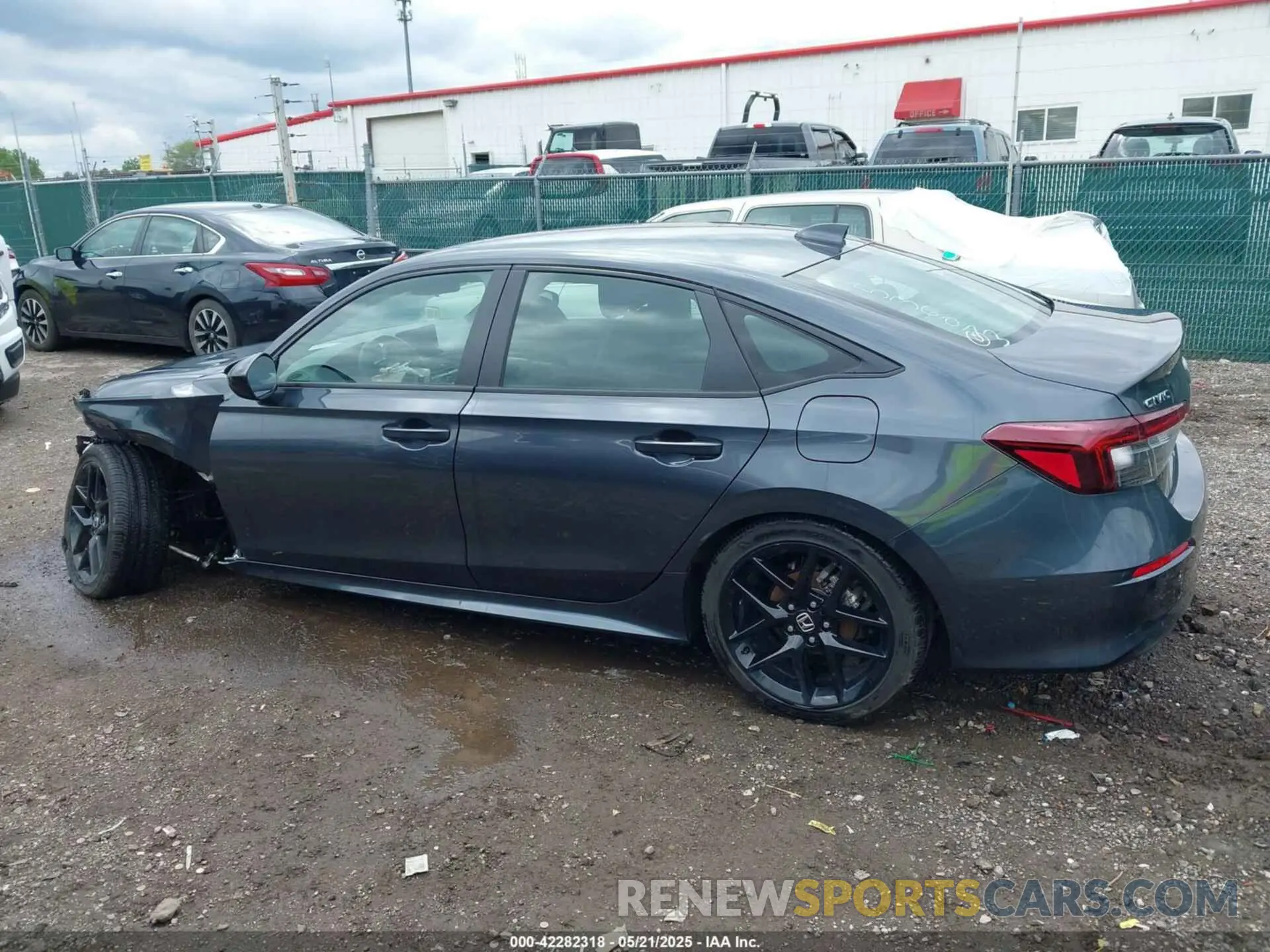 15 Photograph of a damaged car 2HGFE2F56SH536073 HONDA CIVIC 2025