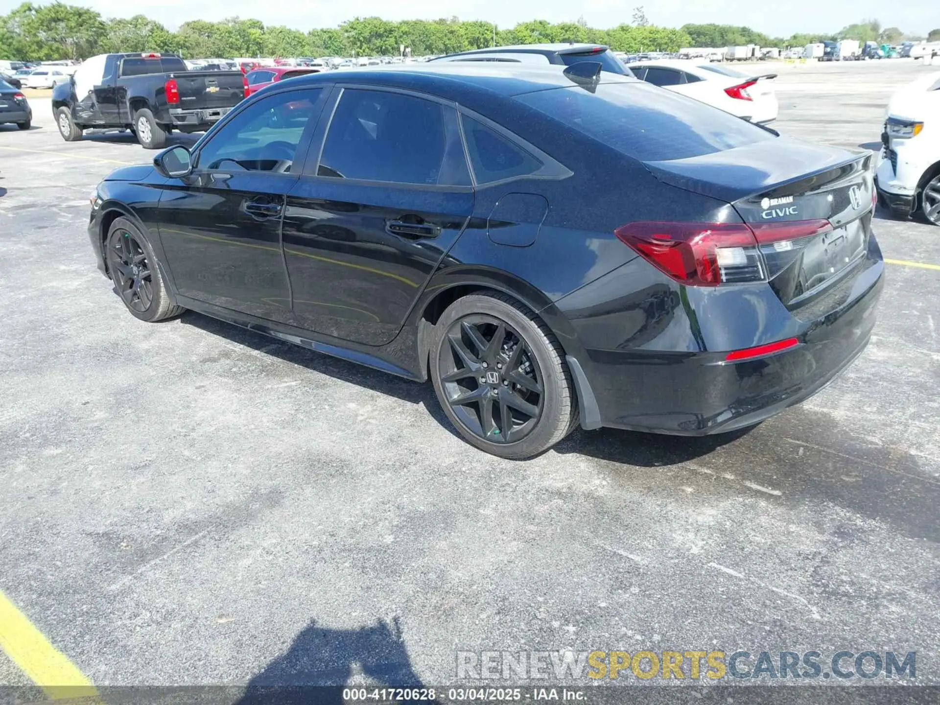 3 Photograph of a damaged car 2HGFE2F56SH569638 HONDA CIVIC 2025