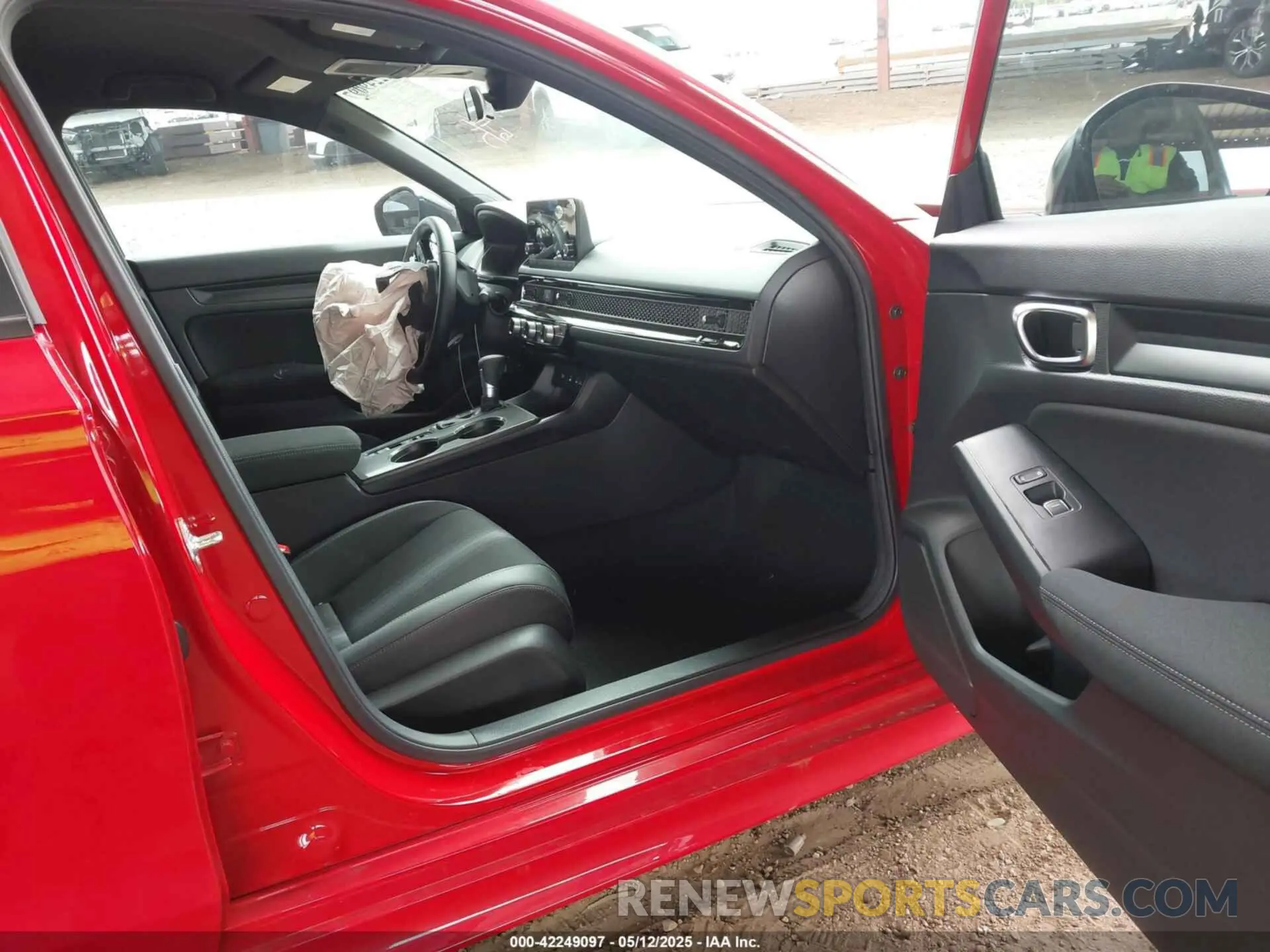 5 Photograph of a damaged car 2HGFE2F57SH531920 HONDA CIVIC 2025