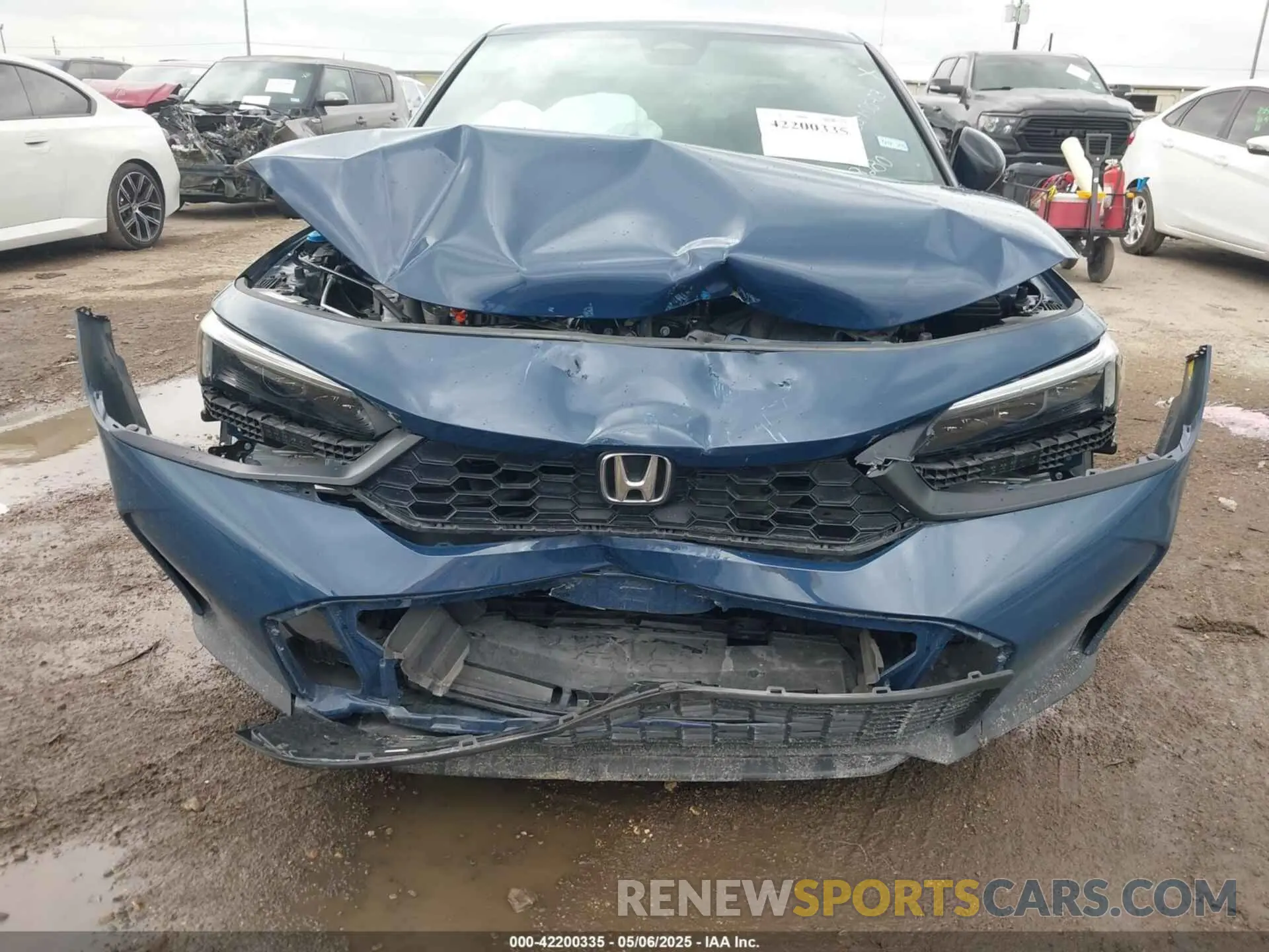 11 Photograph of a damaged car 2HGFE2F57SH533280 HONDA CIVIC 2025