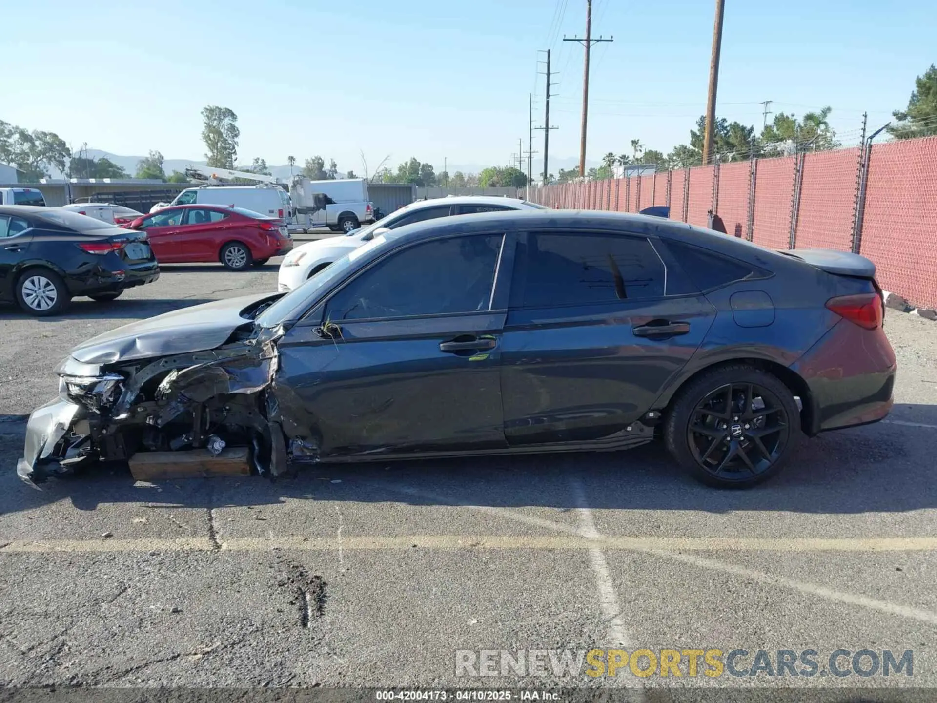 14 Photograph of a damaged car 2HGFE2F57SH543694 HONDA CIVIC 2025