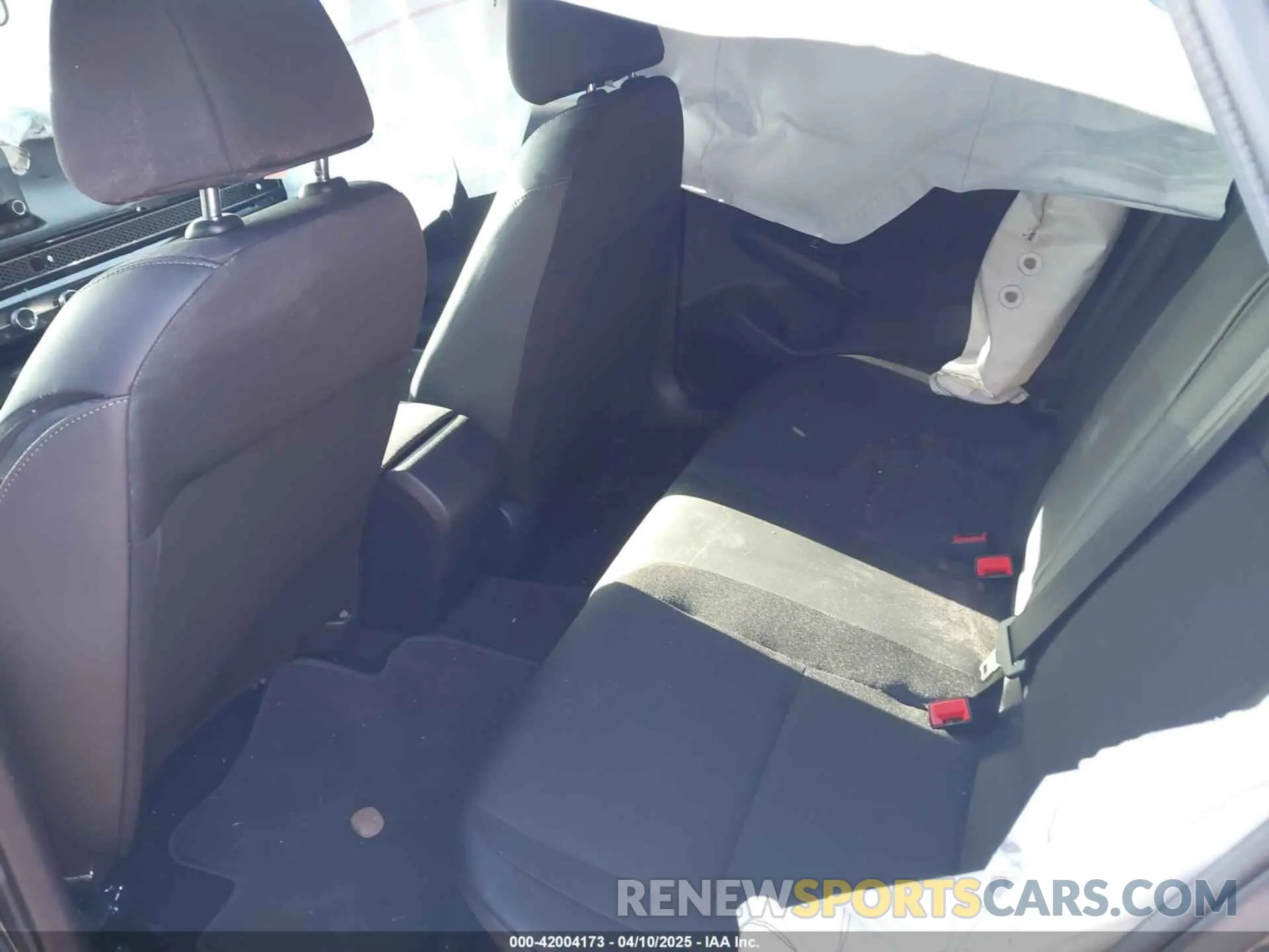 8 Photograph of a damaged car 2HGFE2F57SH543694 HONDA CIVIC 2025