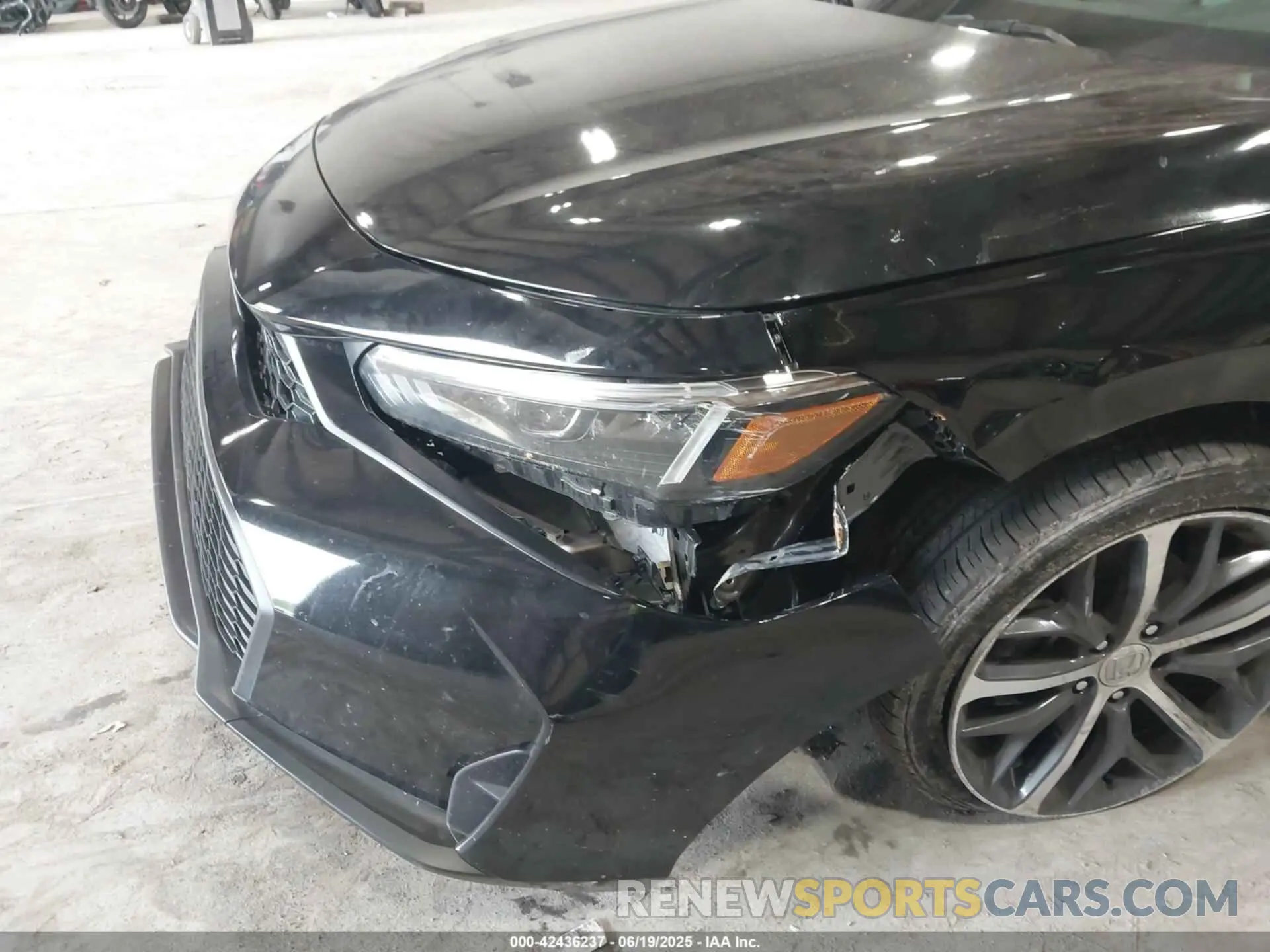 17 Photograph of a damaged car 2HGFE2F57SH549222 HONDA CIVIC 2025