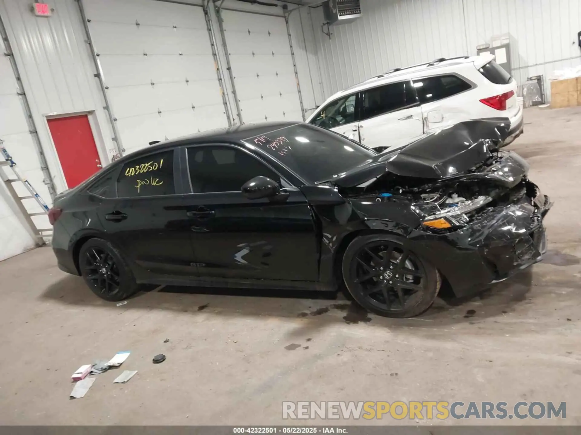 13 Photograph of a damaged car 2HGFE2F57SH551598 HONDA CIVIC 2025