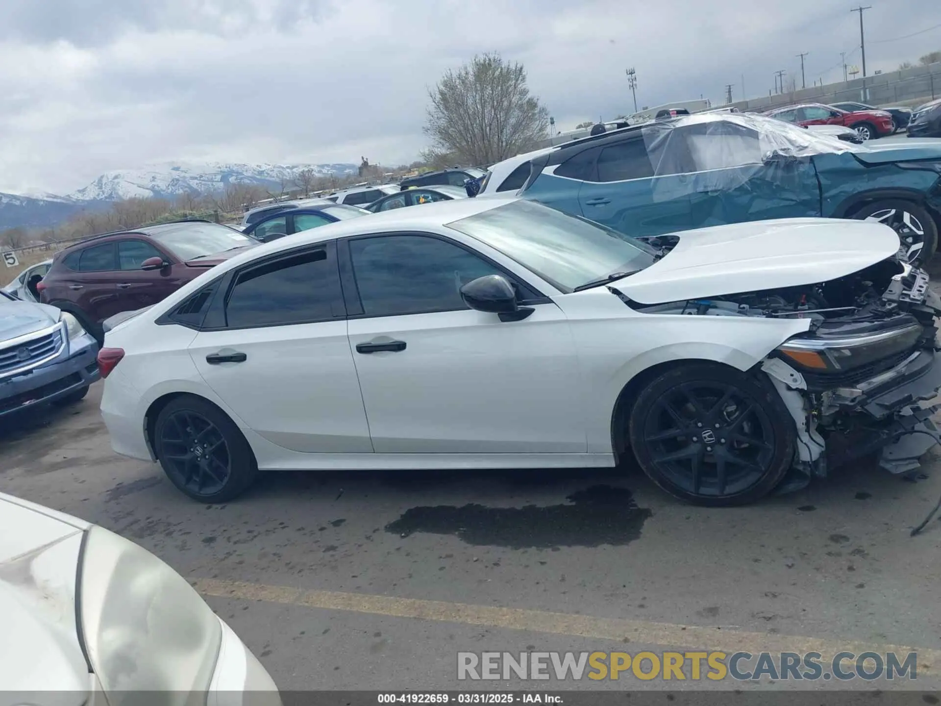 13 Photograph of a damaged car 2HGFE2F58SH502216 HONDA CIVIC 2025