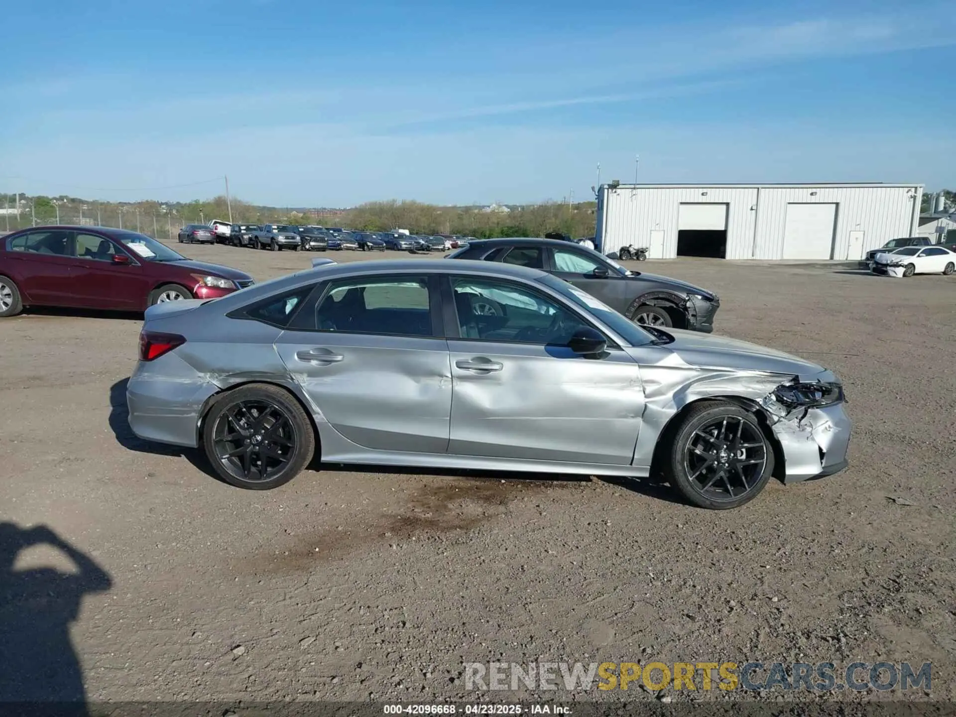 13 Photograph of a damaged car 2HGFE2F58SH517346 HONDA CIVIC 2025