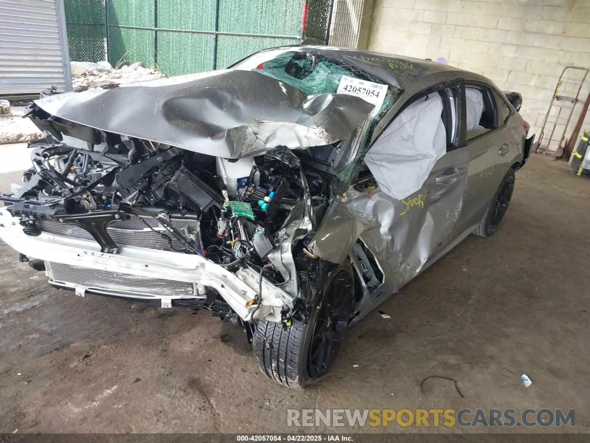 6 Photograph of a damaged car 2HGFE2F58SH541405 HONDA CIVIC 2025
