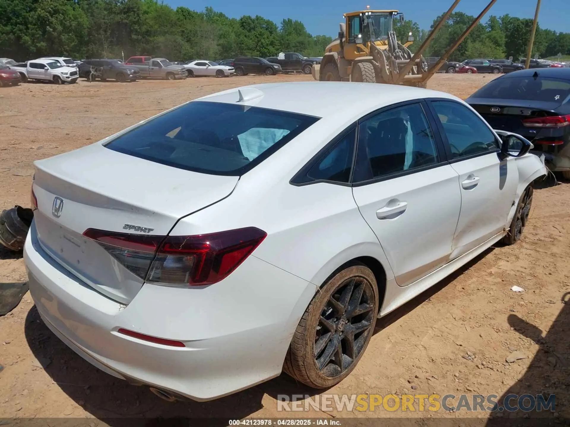 4 Photograph of a damaged car 2HGFE2F58SH551271 HONDA CIVIC 2025