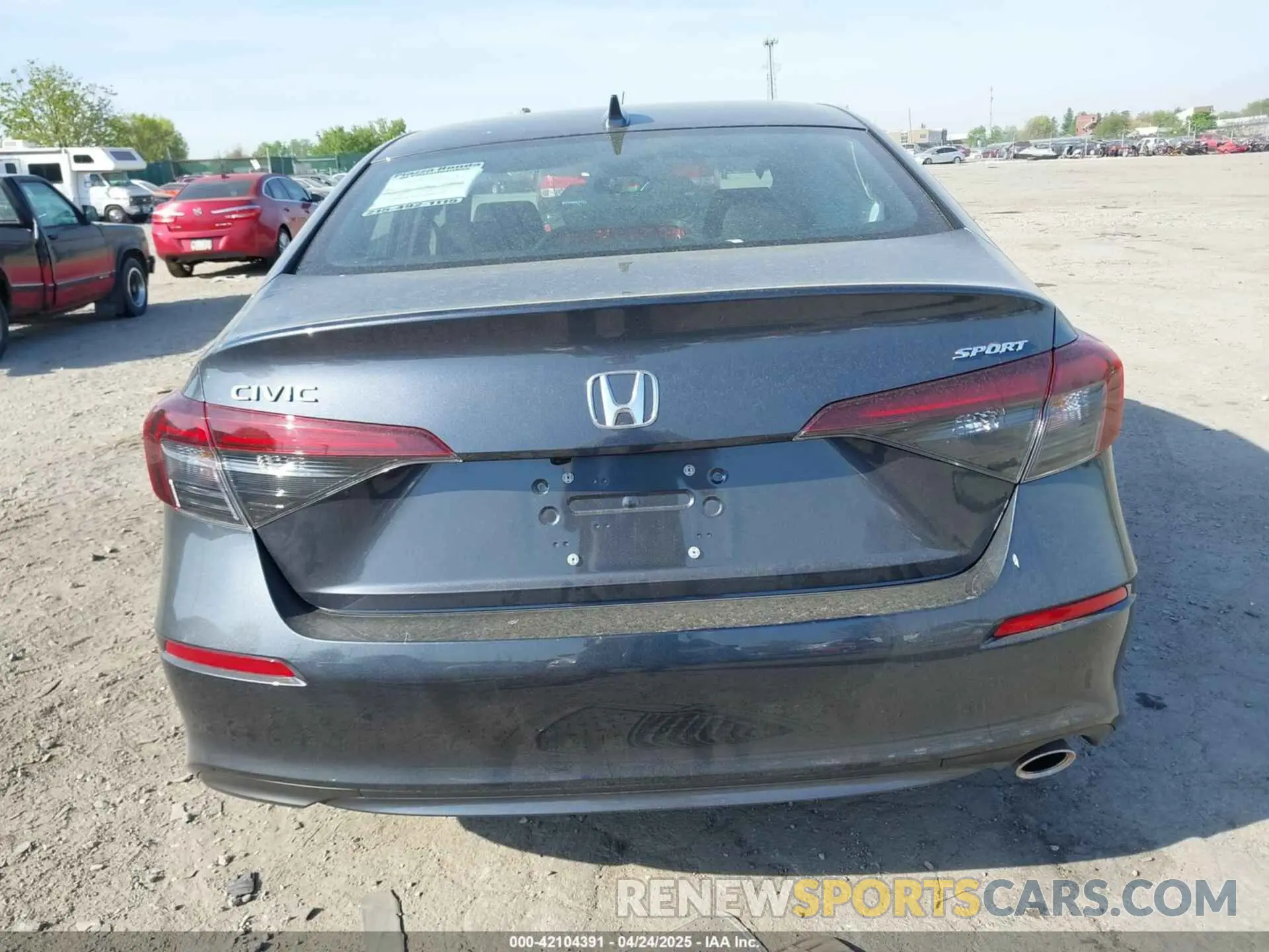 15 Photograph of a damaged car 2HGFE2F58SH572993 HONDA CIVIC 2025