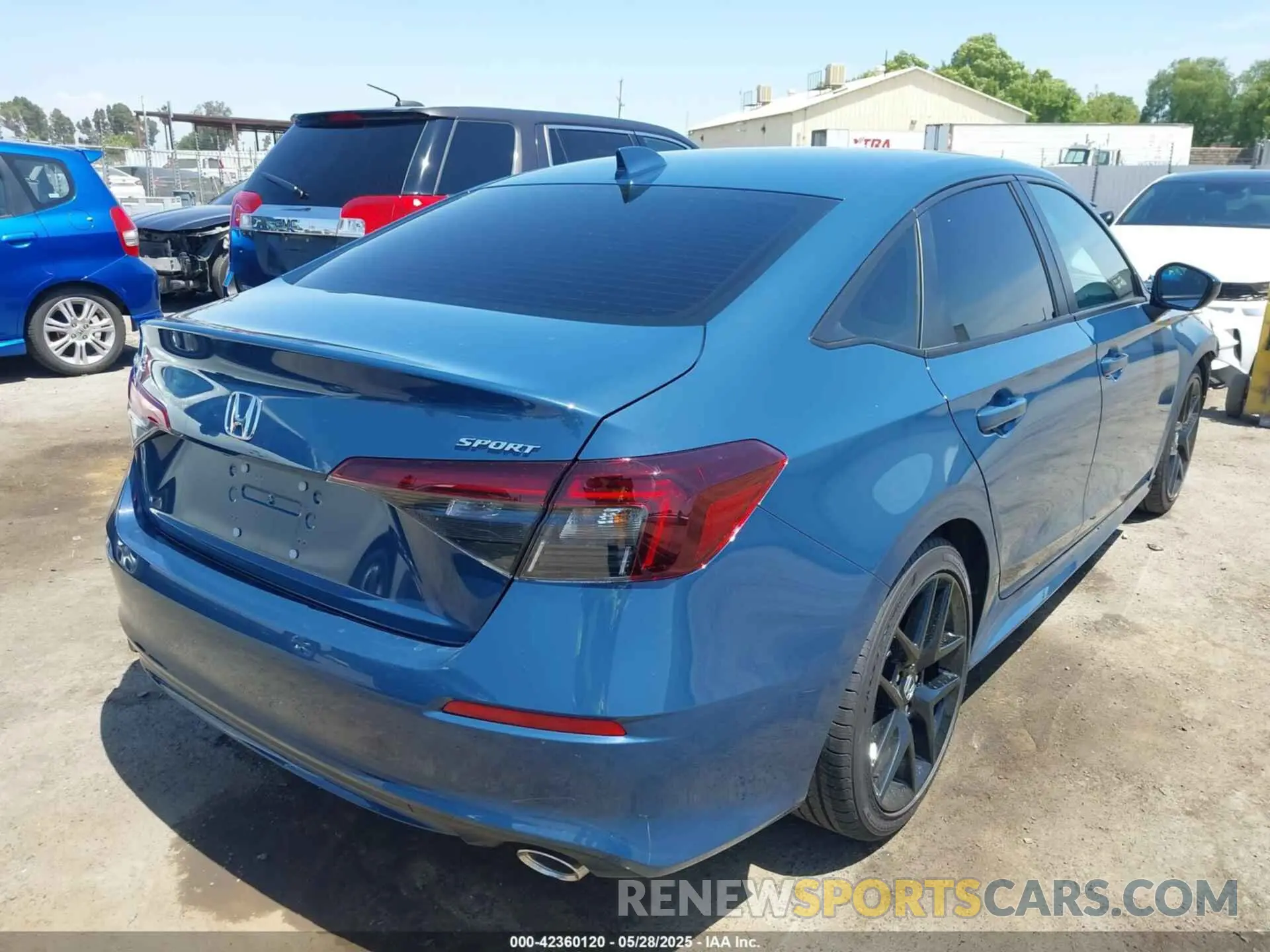 4 Photograph of a damaged car 2HGFE2F58SH582780 HONDA CIVIC 2025