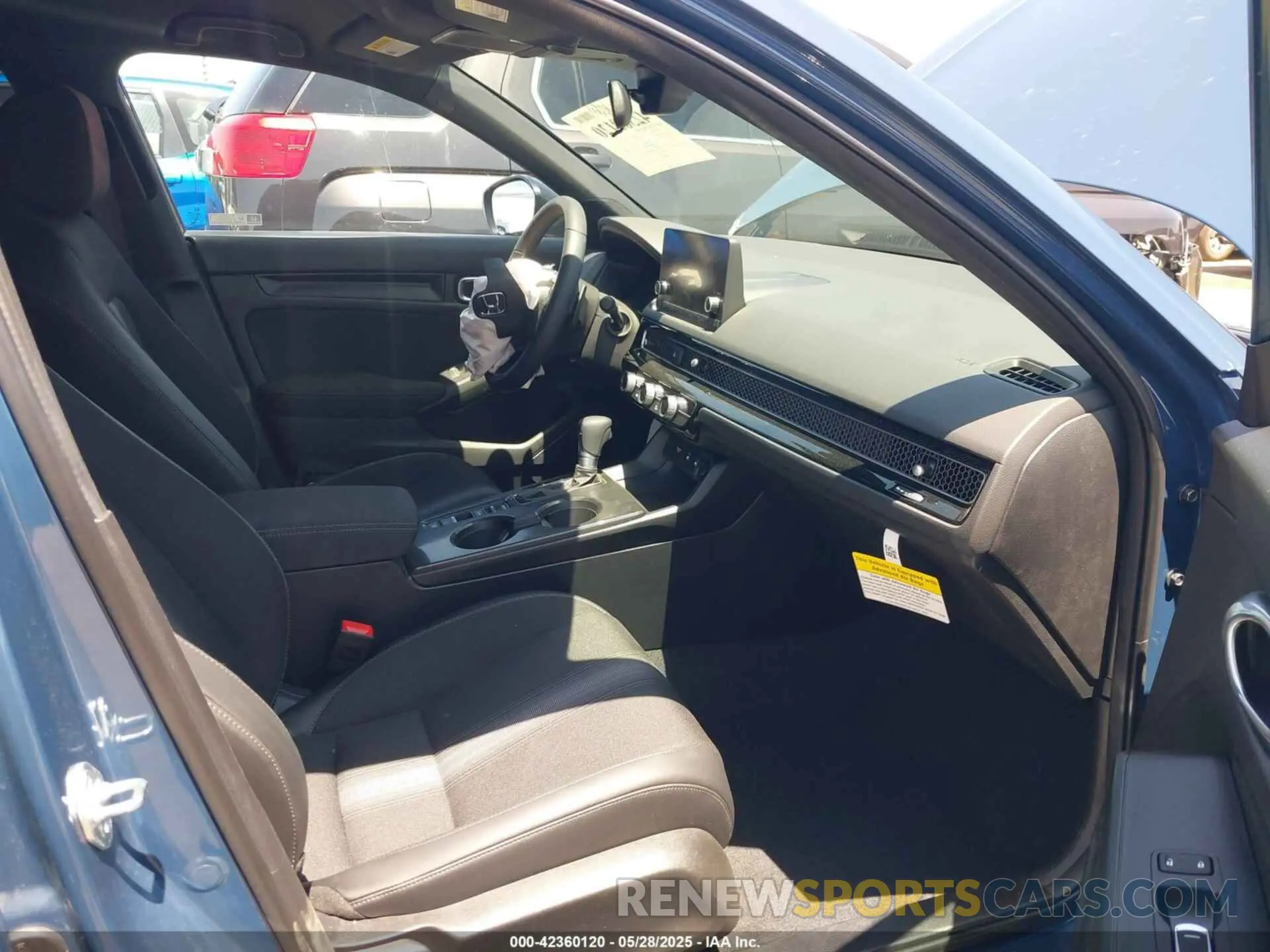 5 Photograph of a damaged car 2HGFE2F58SH582780 HONDA CIVIC 2025