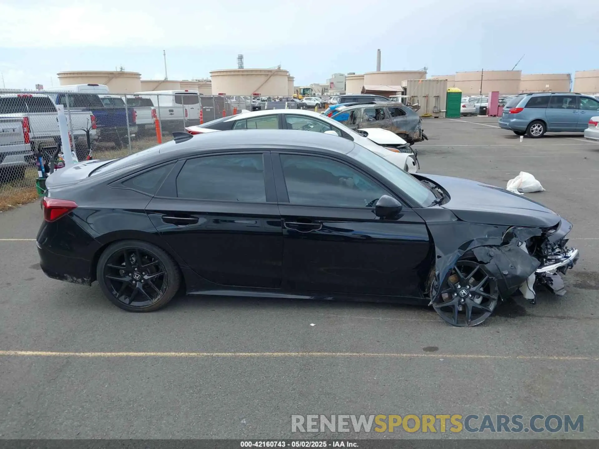 14 Photograph of a damaged car 2HGFE2F59SH503164 HONDA CIVIC 2025