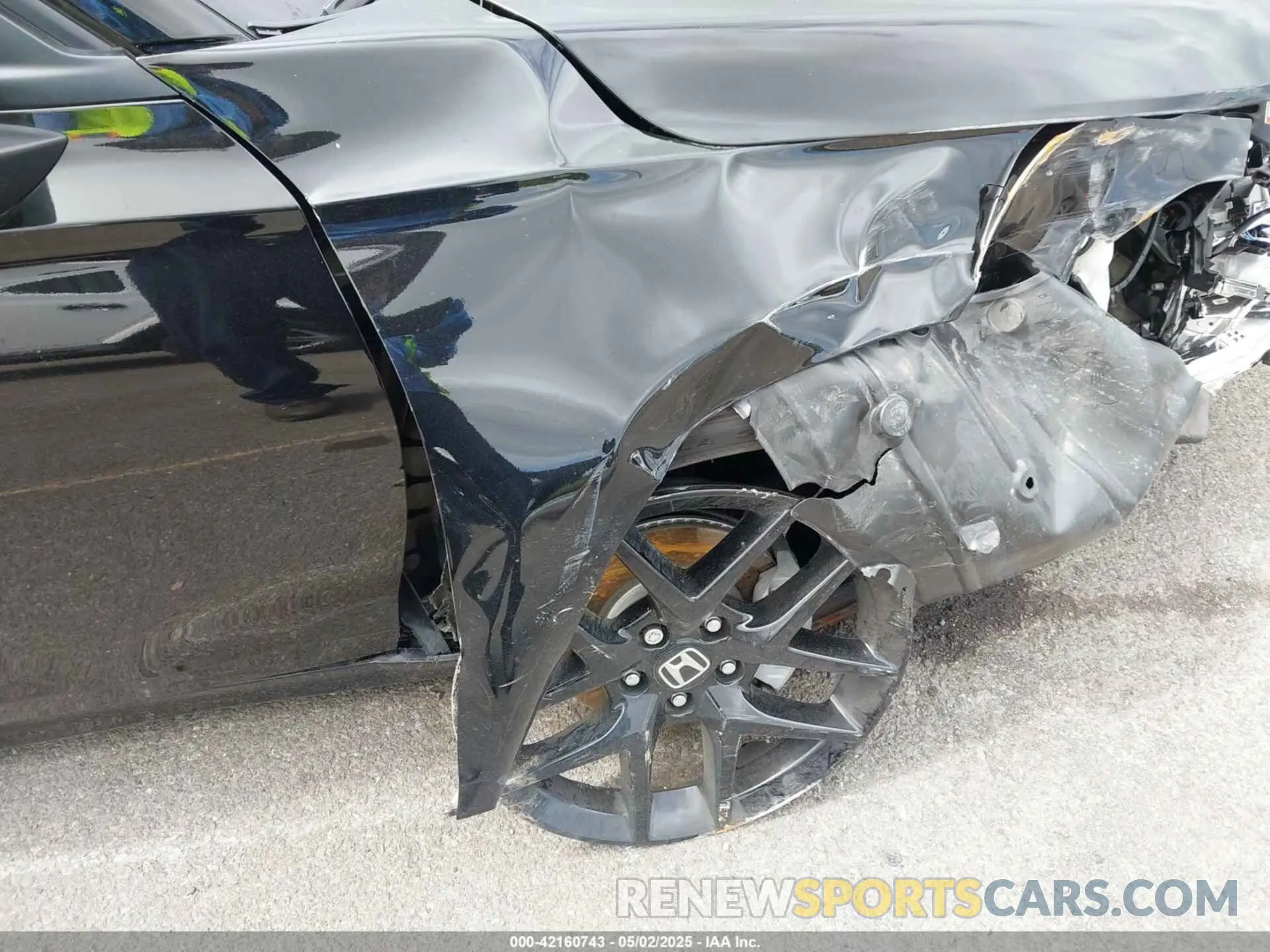18 Photograph of a damaged car 2HGFE2F59SH503164 HONDA CIVIC 2025