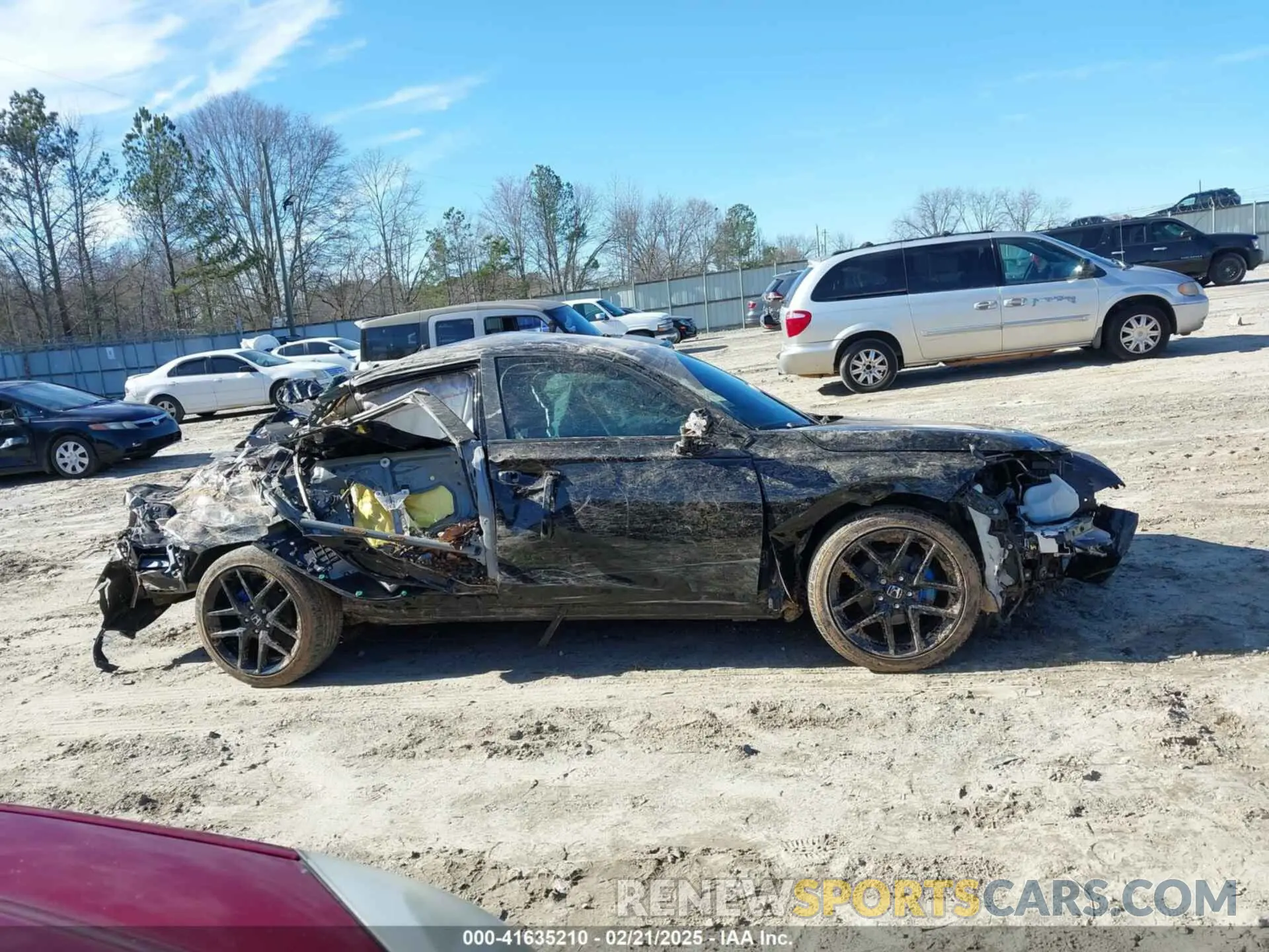13 Photograph of a damaged car 2HGFE2F59SH512625 HONDA CIVIC 2025