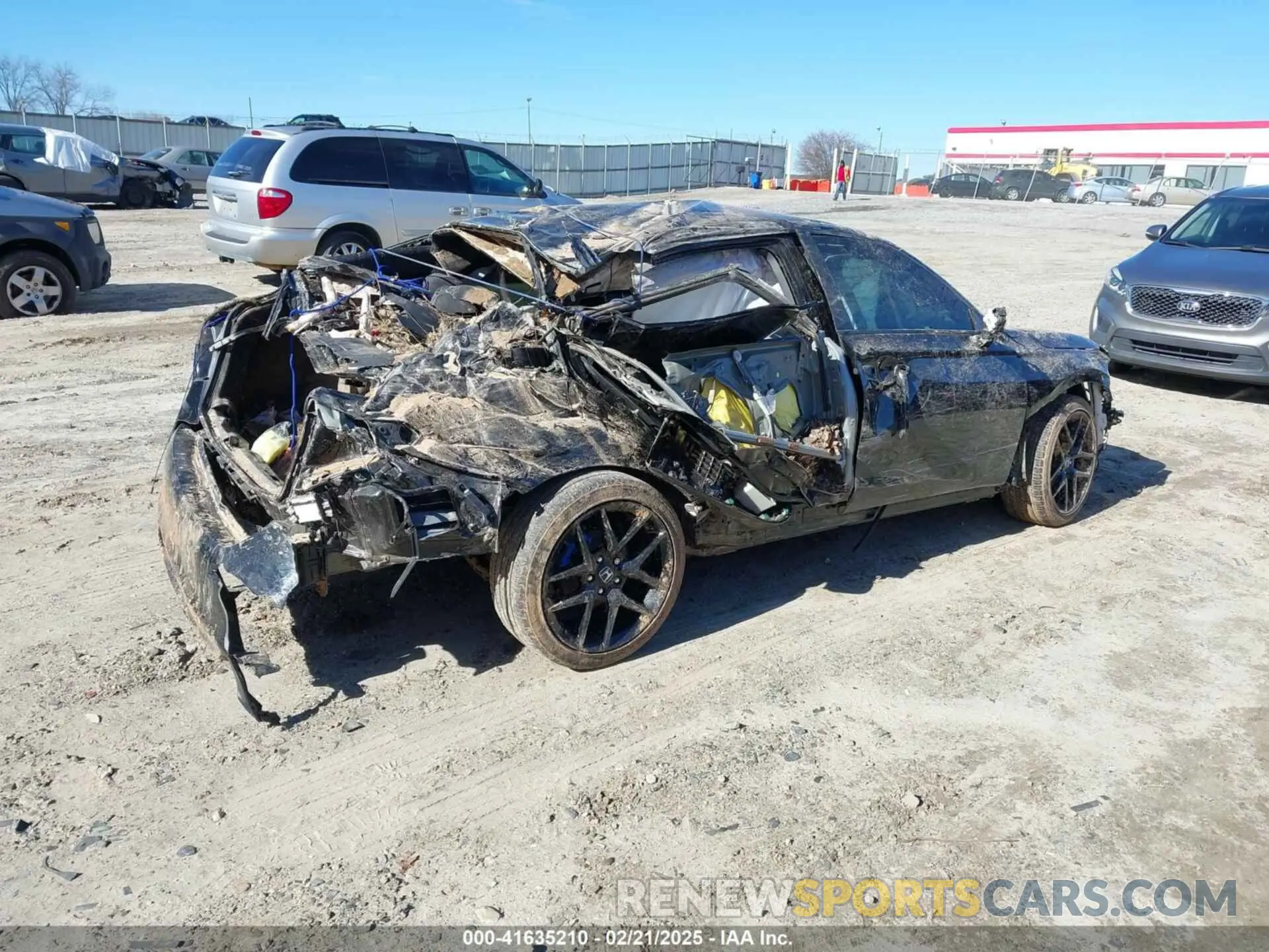 4 Photograph of a damaged car 2HGFE2F59SH512625 HONDA CIVIC 2025