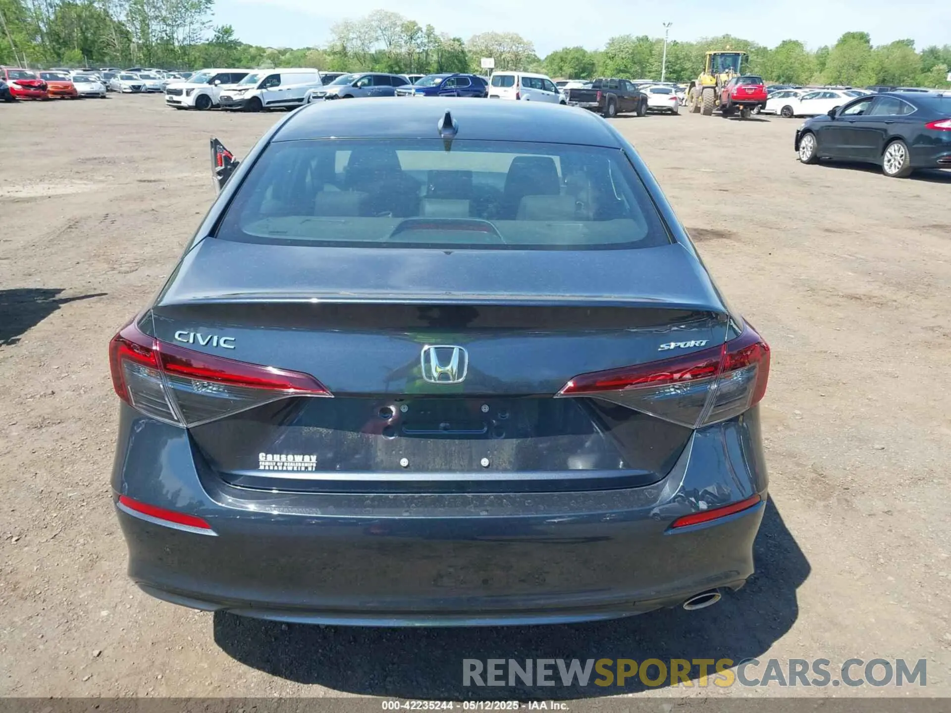 16 Photograph of a damaged car 2HGFE2F59SH520756 HONDA CIVIC 2025