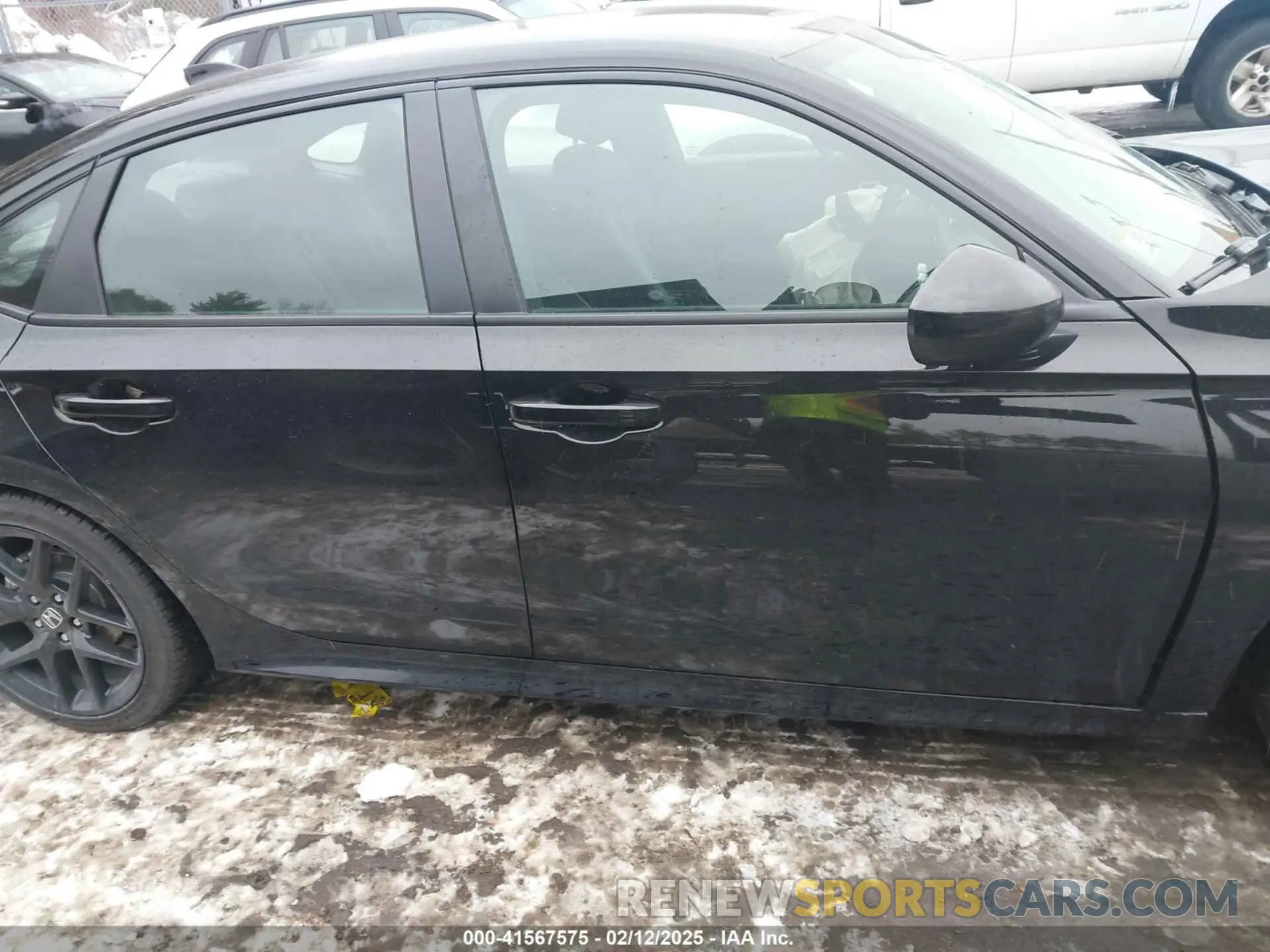 14 Photograph of a damaged car 2HGFE2F59SH522426 HONDA CIVIC 2025