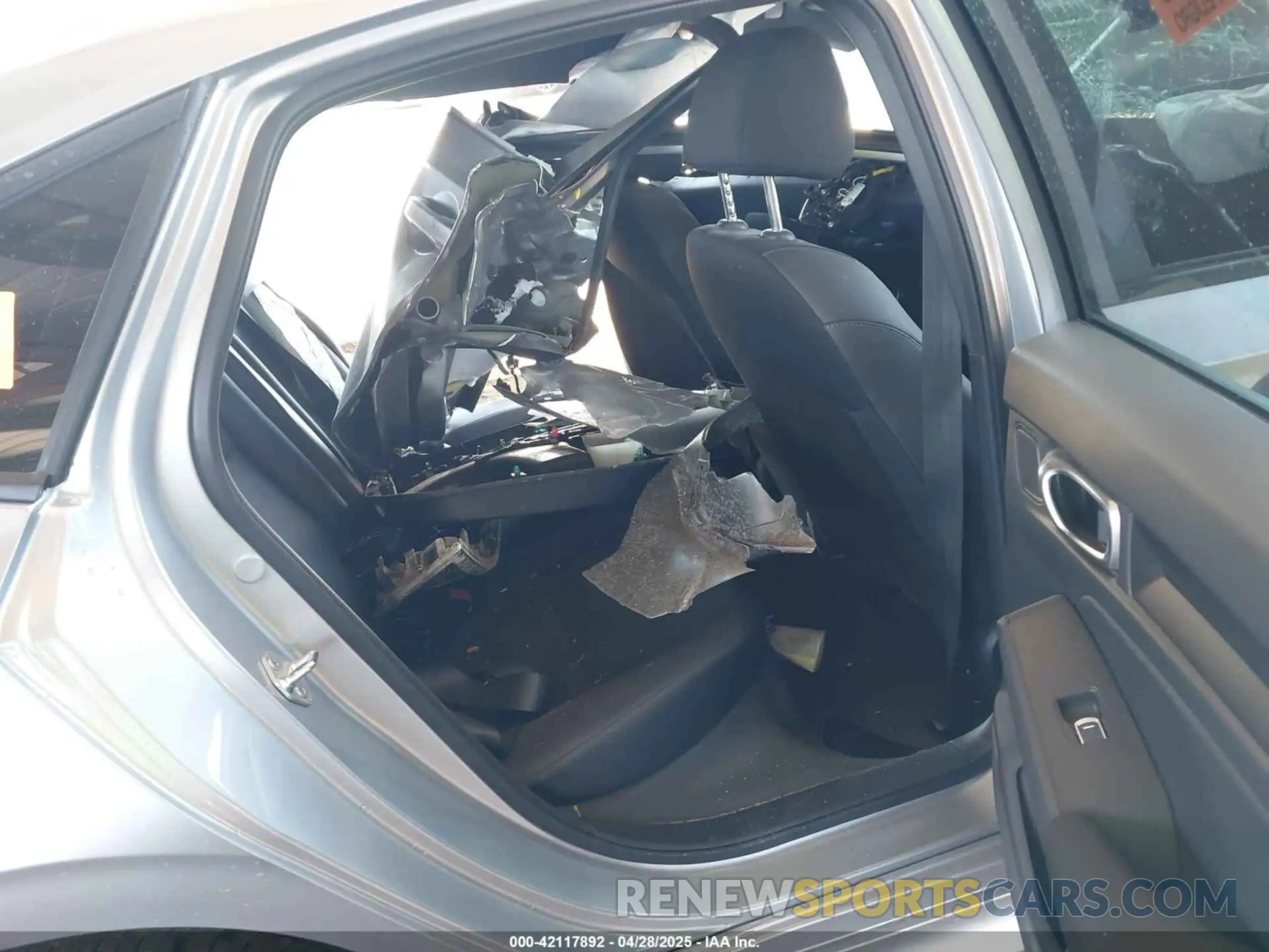 8 Photograph of a damaged car 2HGFE2F59SH580567 HONDA CIVIC 2025