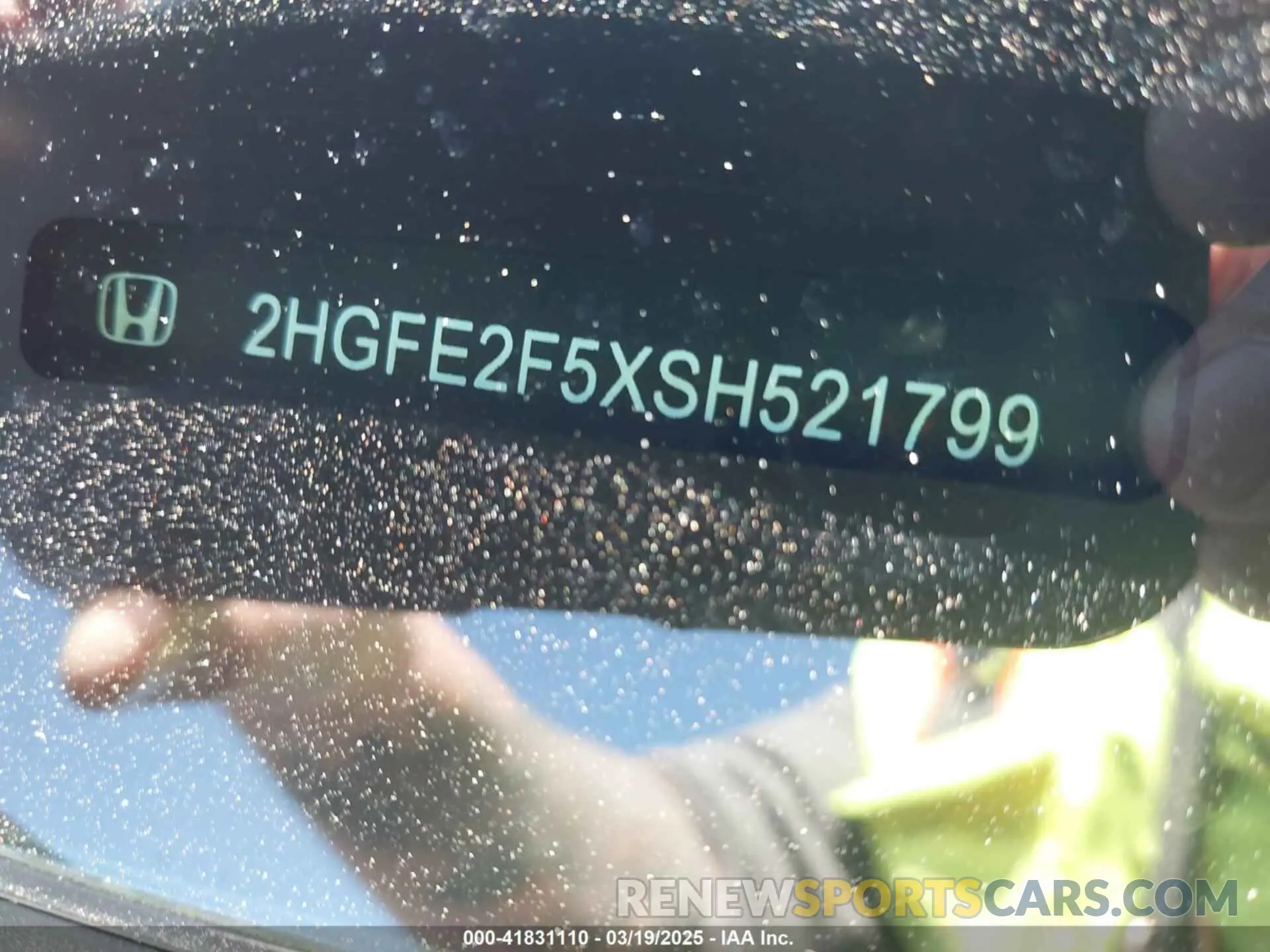 17 Photograph of a damaged car 2HGFE2F5XSH521799 HONDA CIVIC 2025