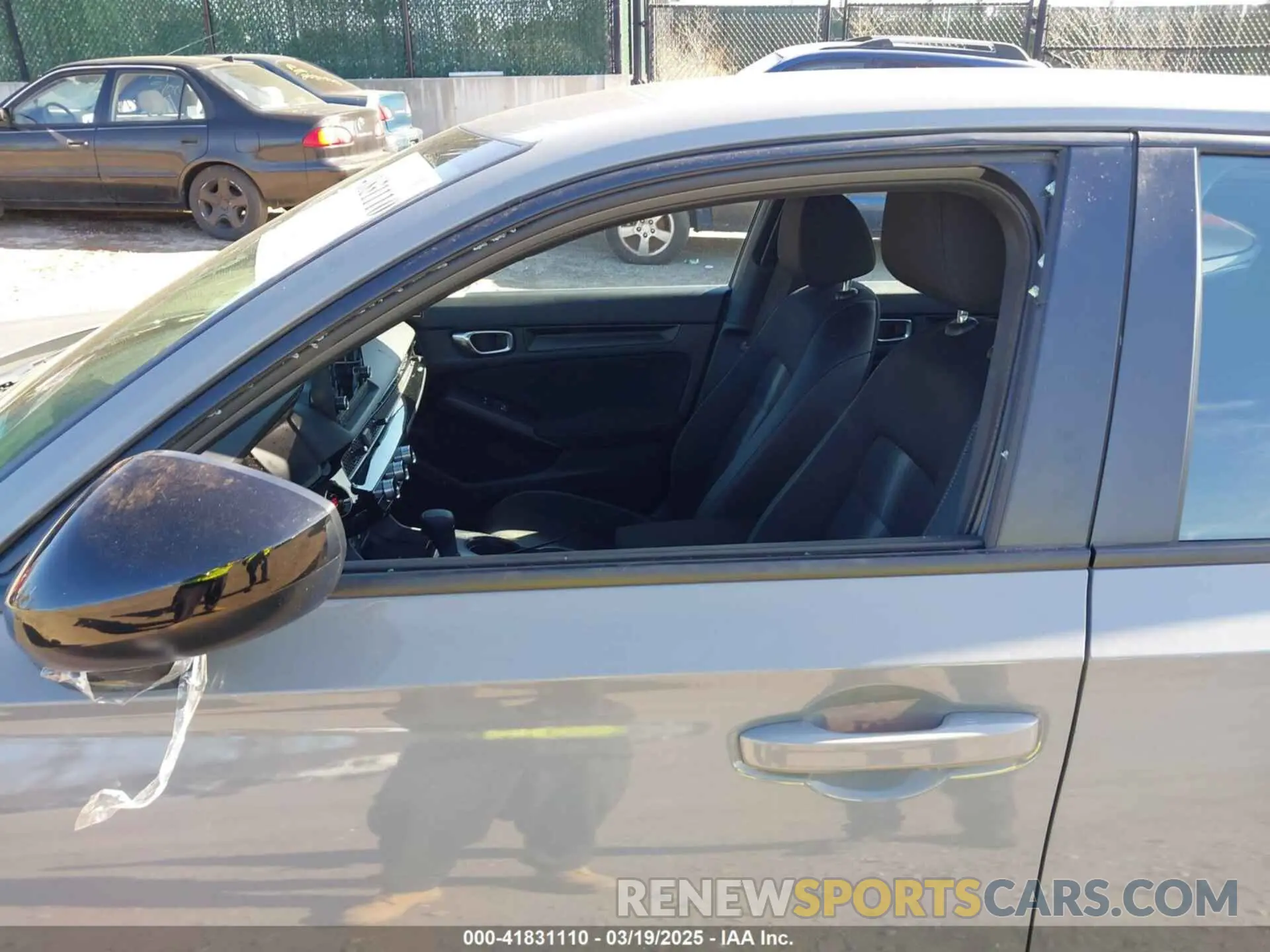 18 Photograph of a damaged car 2HGFE2F5XSH521799 HONDA CIVIC 2025