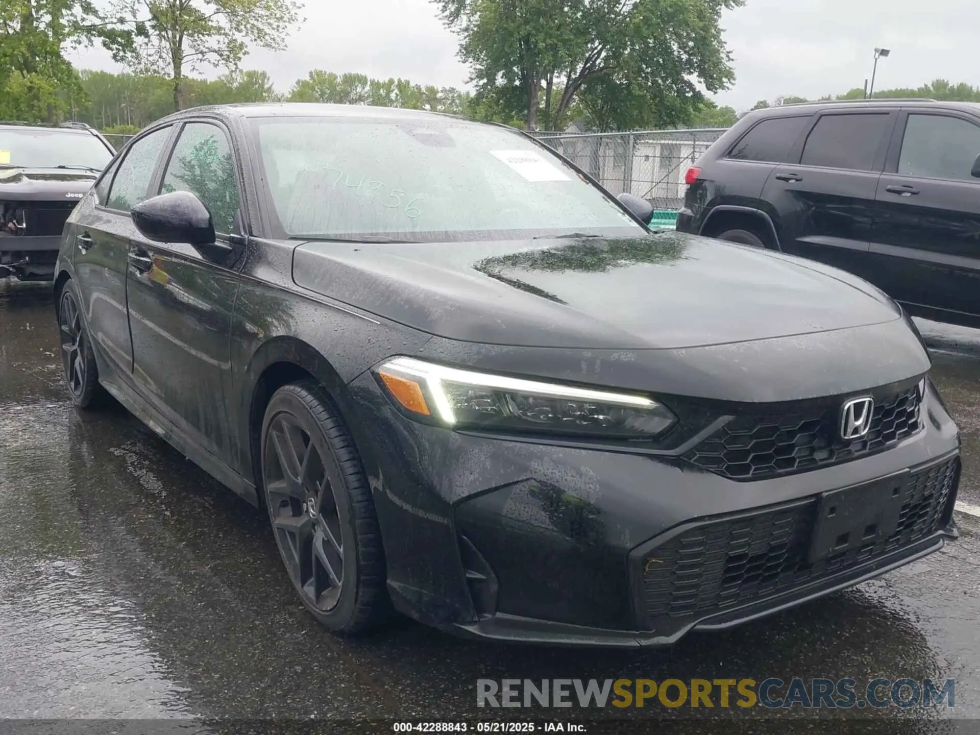 1 Photograph of a damaged car 2HGFE2F5XSH524329 HONDA CIVIC 2025